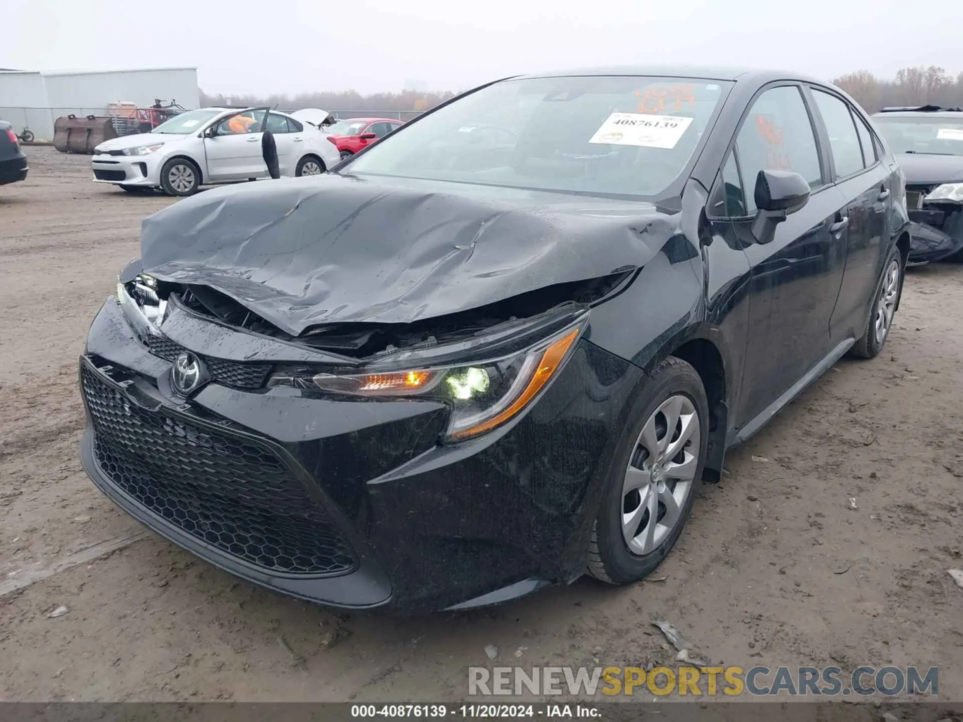 2 fotografías del automóvil dañado 5YFEPMAE1MP168468 TOYOTA COROLLA 2021