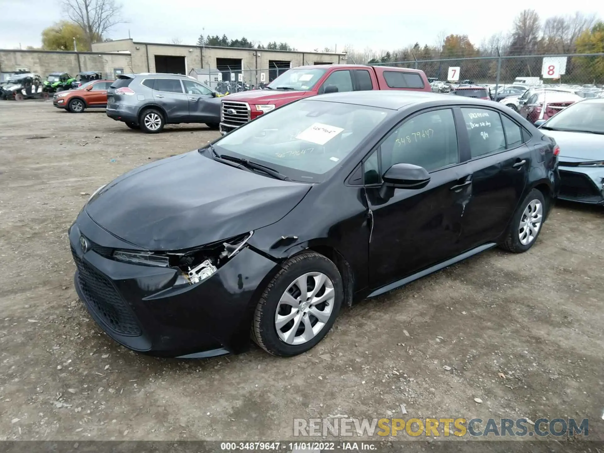 2 fotografías del automóvil dañado 5YFEPMAE1MP187862 TOYOTA COROLLA 2021