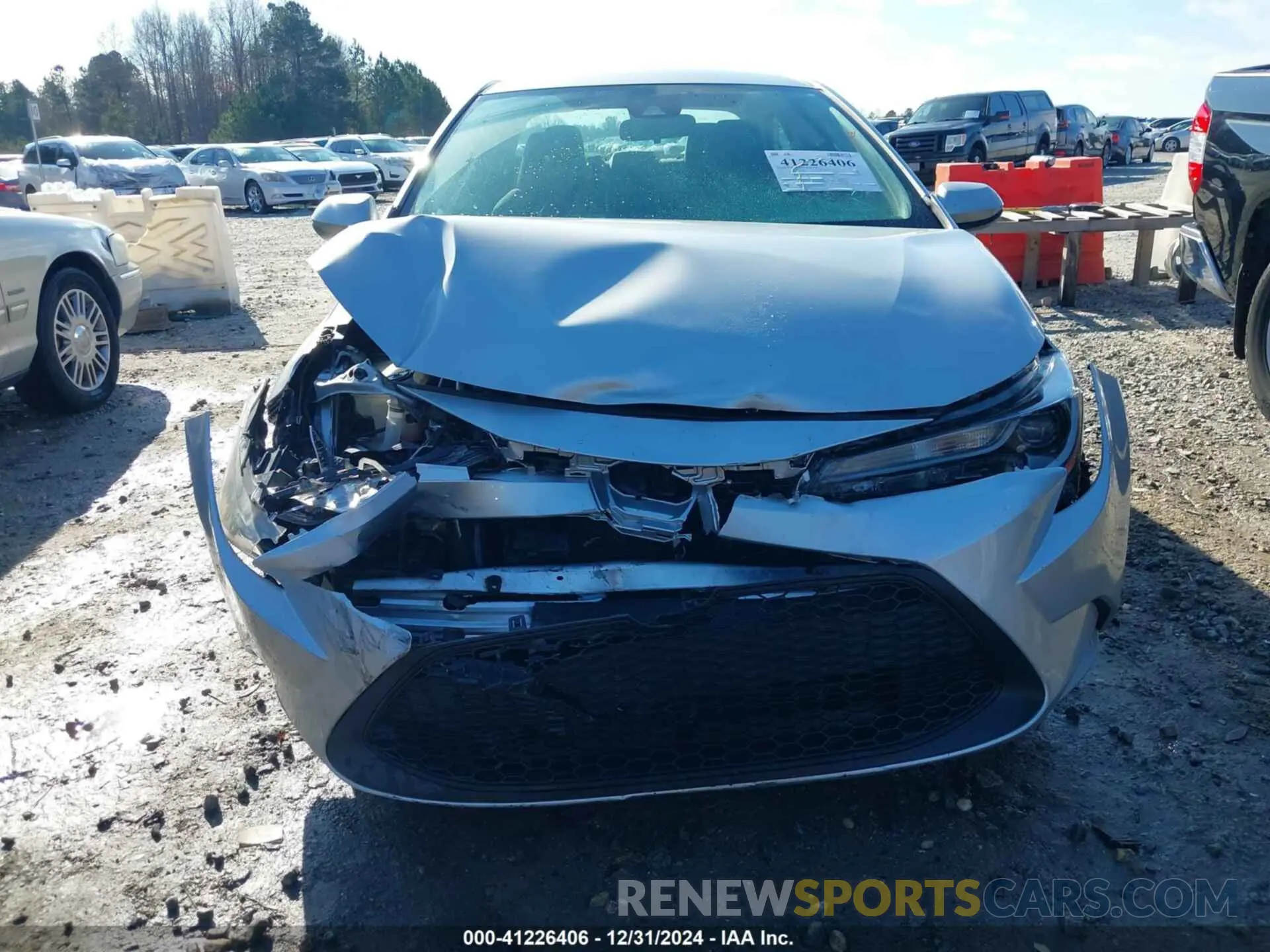 12 fotografías del automóvil dañado 5YFEPMAE1MP190065 TOYOTA COROLLA 2021