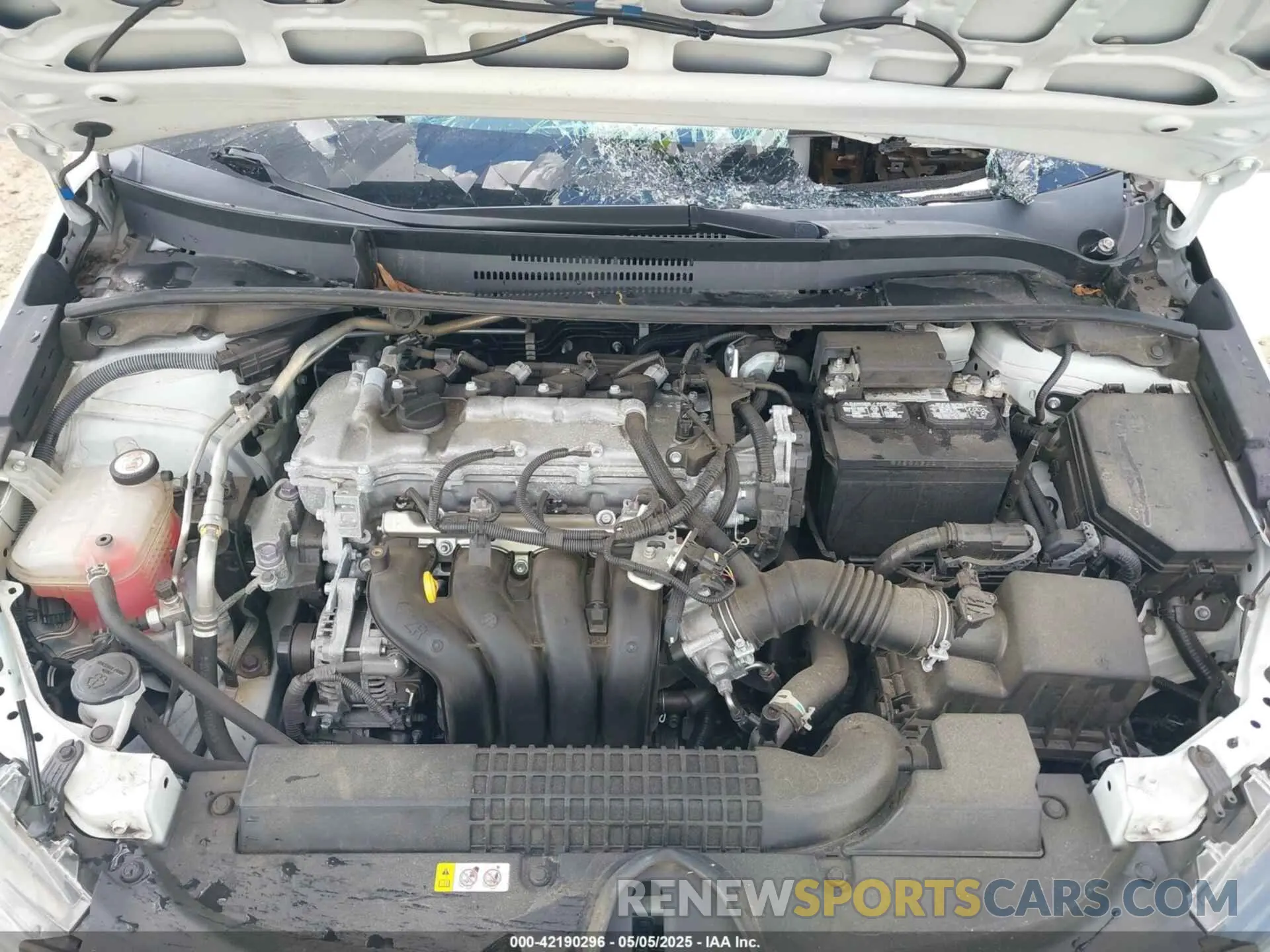 10 fotografías del automóvil dañado 5YFEPMAE1MP201811 TOYOTA COROLLA 2021