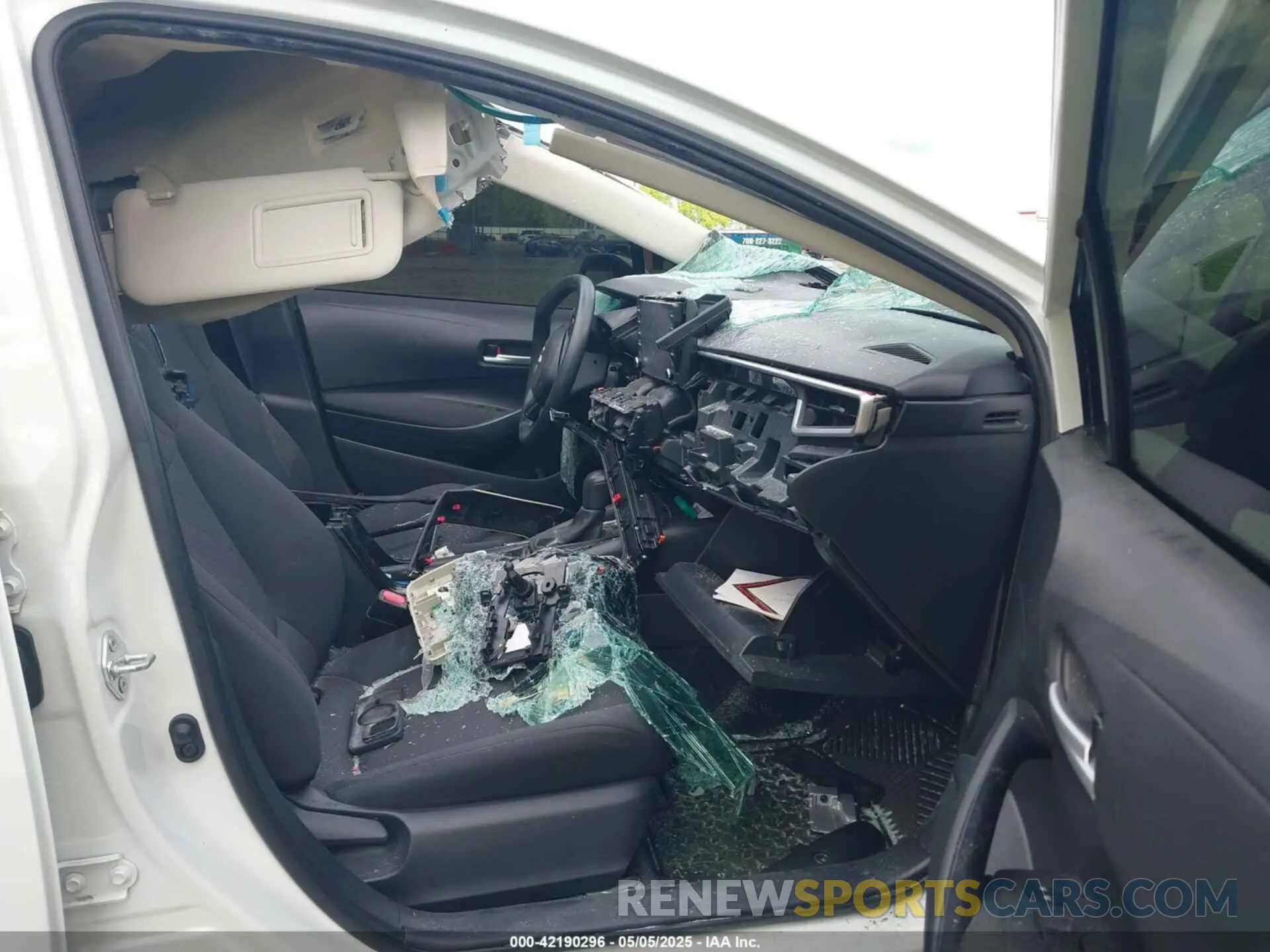 5 fotografías del automóvil dañado 5YFEPMAE1MP201811 TOYOTA COROLLA 2021