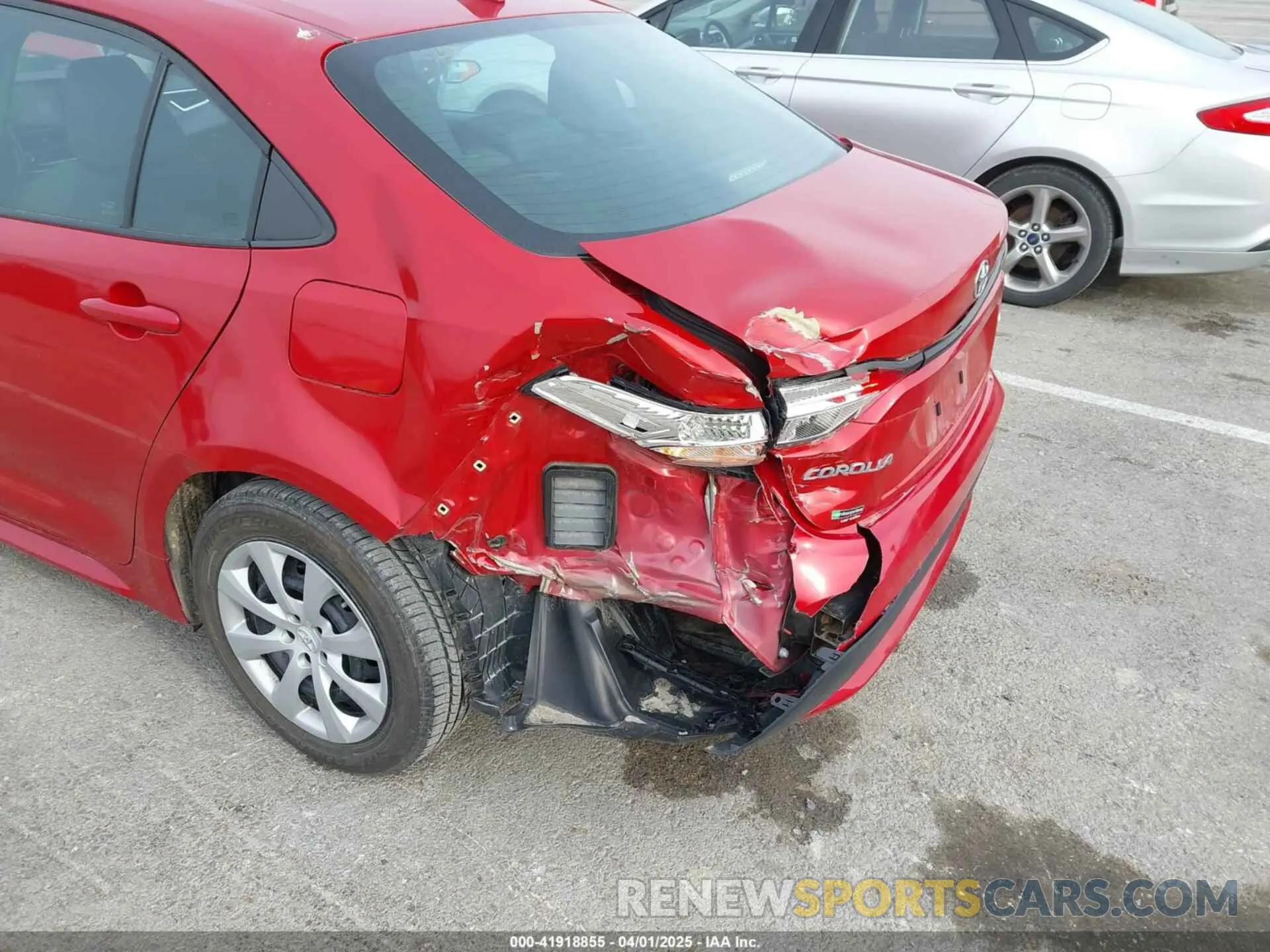 6 fotografías del automóvil dañado 5YFEPMAE1MP212808 TOYOTA COROLLA 2021