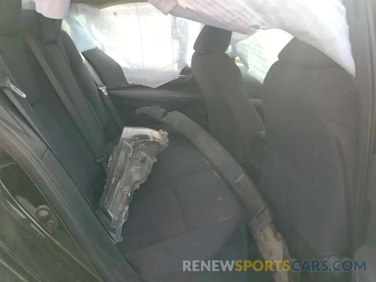 10 fotografías del automóvil dañado 5YFEPMAE1MP212811 TOYOTA COROLLA 2021