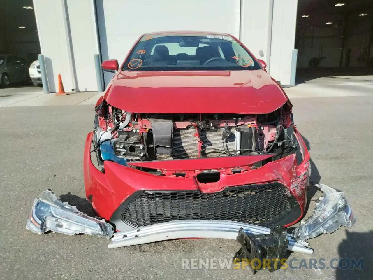 9 fotografías del automóvil dañado 5YFEPMAE1MP212825 TOYOTA COROLLA 2021