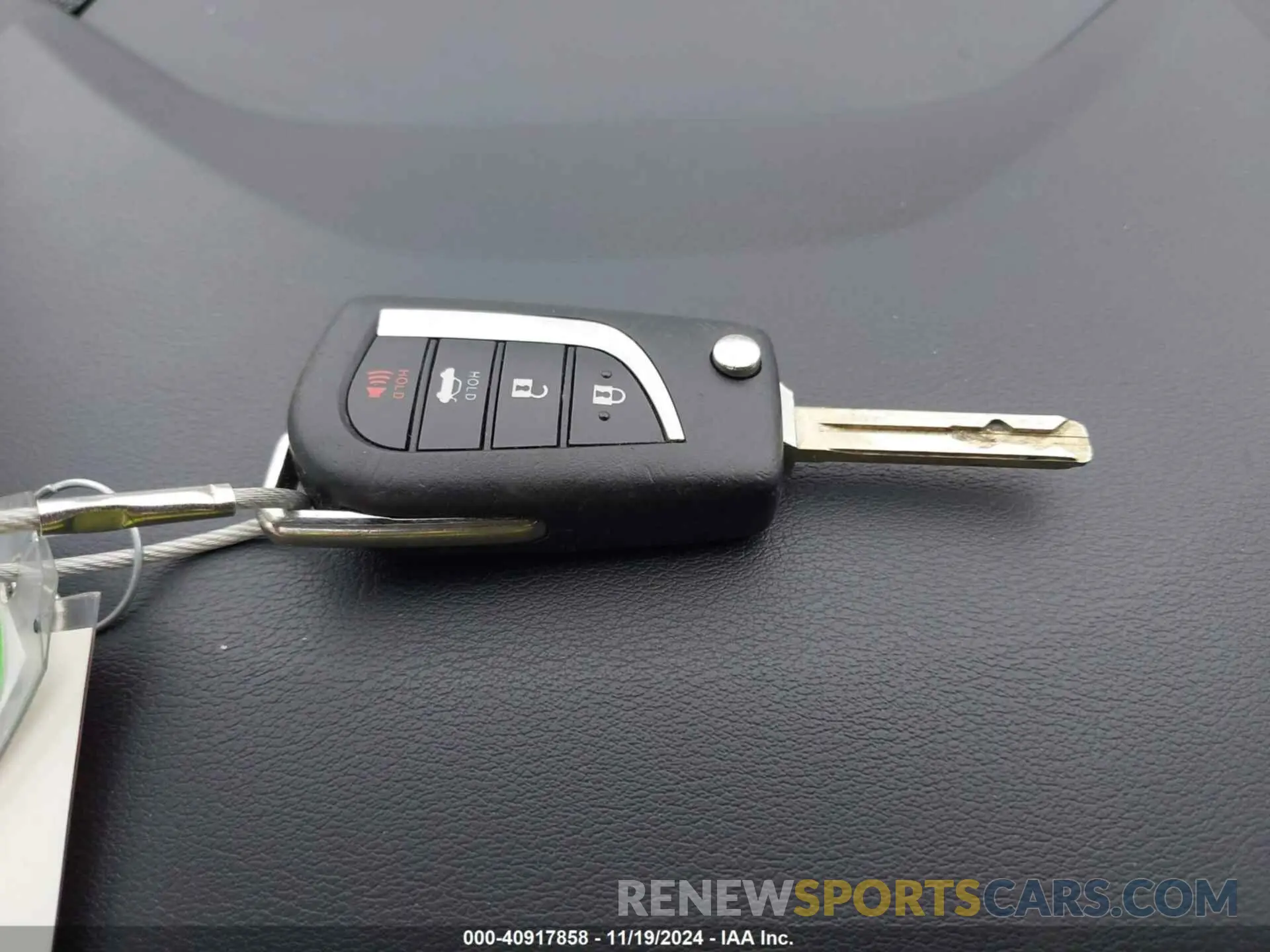 11 fotografías del automóvil dañado 5YFEPMAE1MP213005 TOYOTA COROLLA 2021