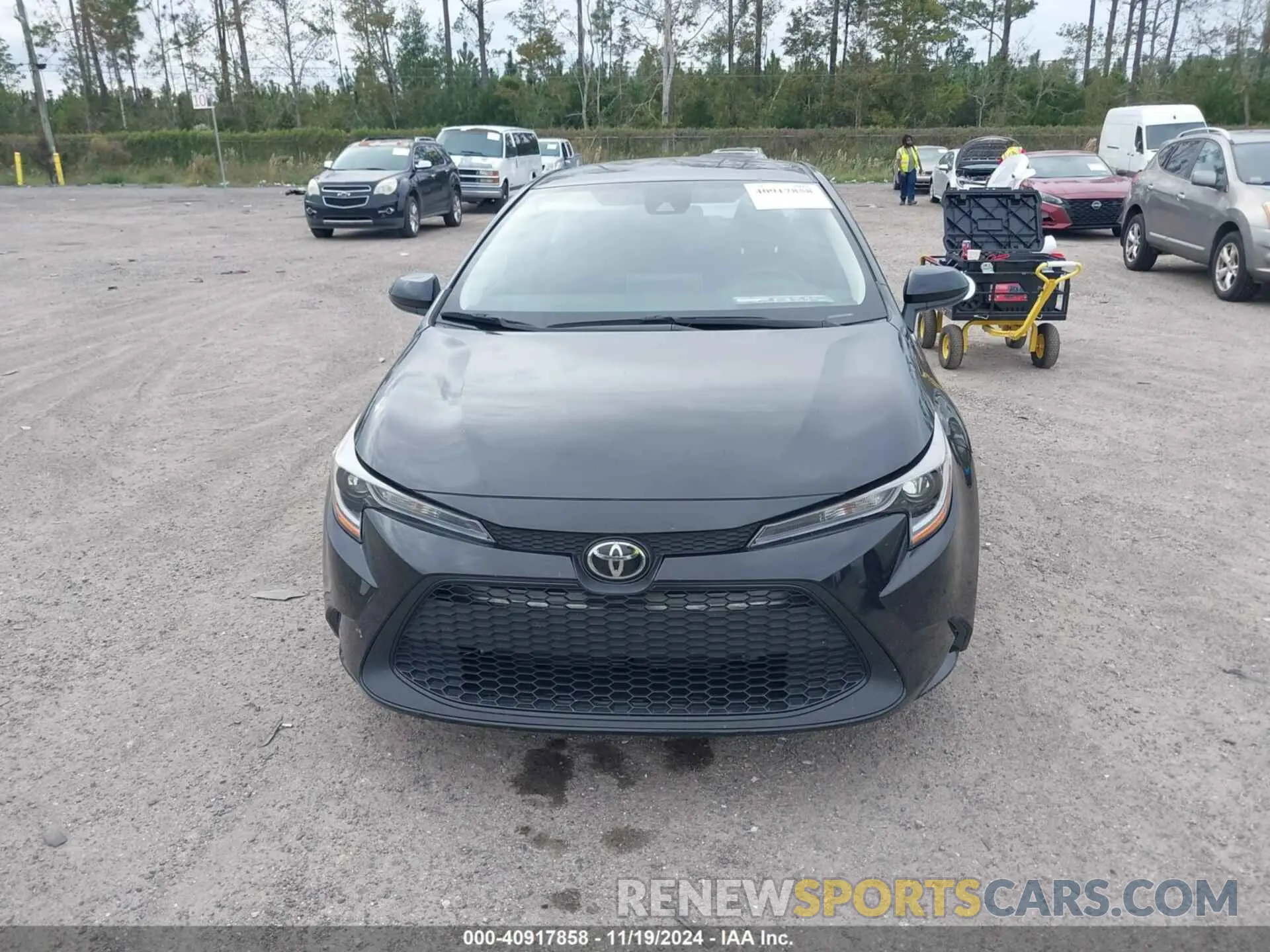 12 fotografías del automóvil dañado 5YFEPMAE1MP213005 TOYOTA COROLLA 2021