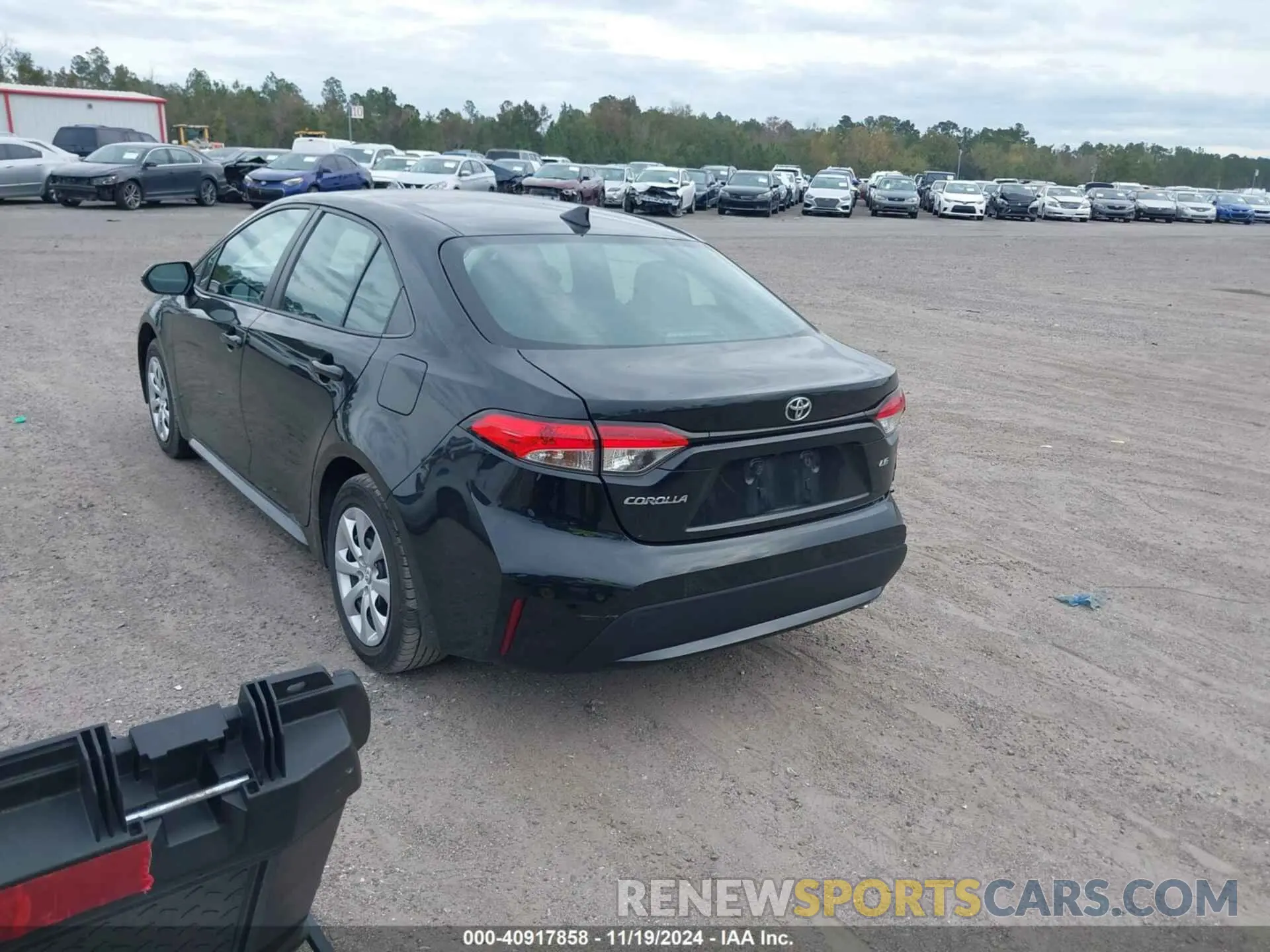 3 fotografías del automóvil dañado 5YFEPMAE1MP213005 TOYOTA COROLLA 2021