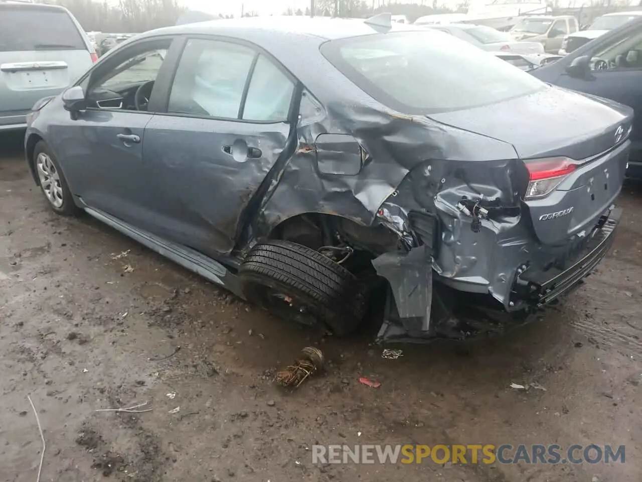 3 fotografías del automóvil dañado 5YFEPMAE1MP224635 TOYOTA COROLLA 2021