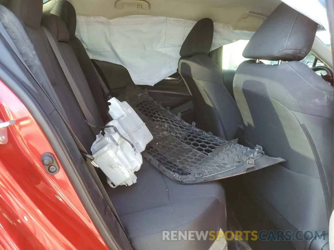 10 fotografías del automóvil dañado 5YFEPMAE1MP240799 TOYOTA COROLLA 2021