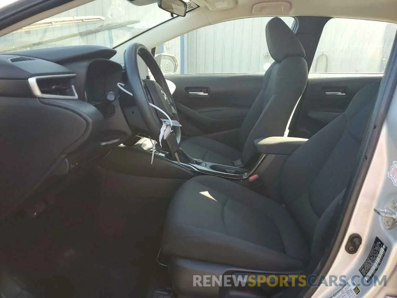 7 fotografías del automóvil dañado 5YFEPMAE1MP248790 TOYOTA COROLLA 2021