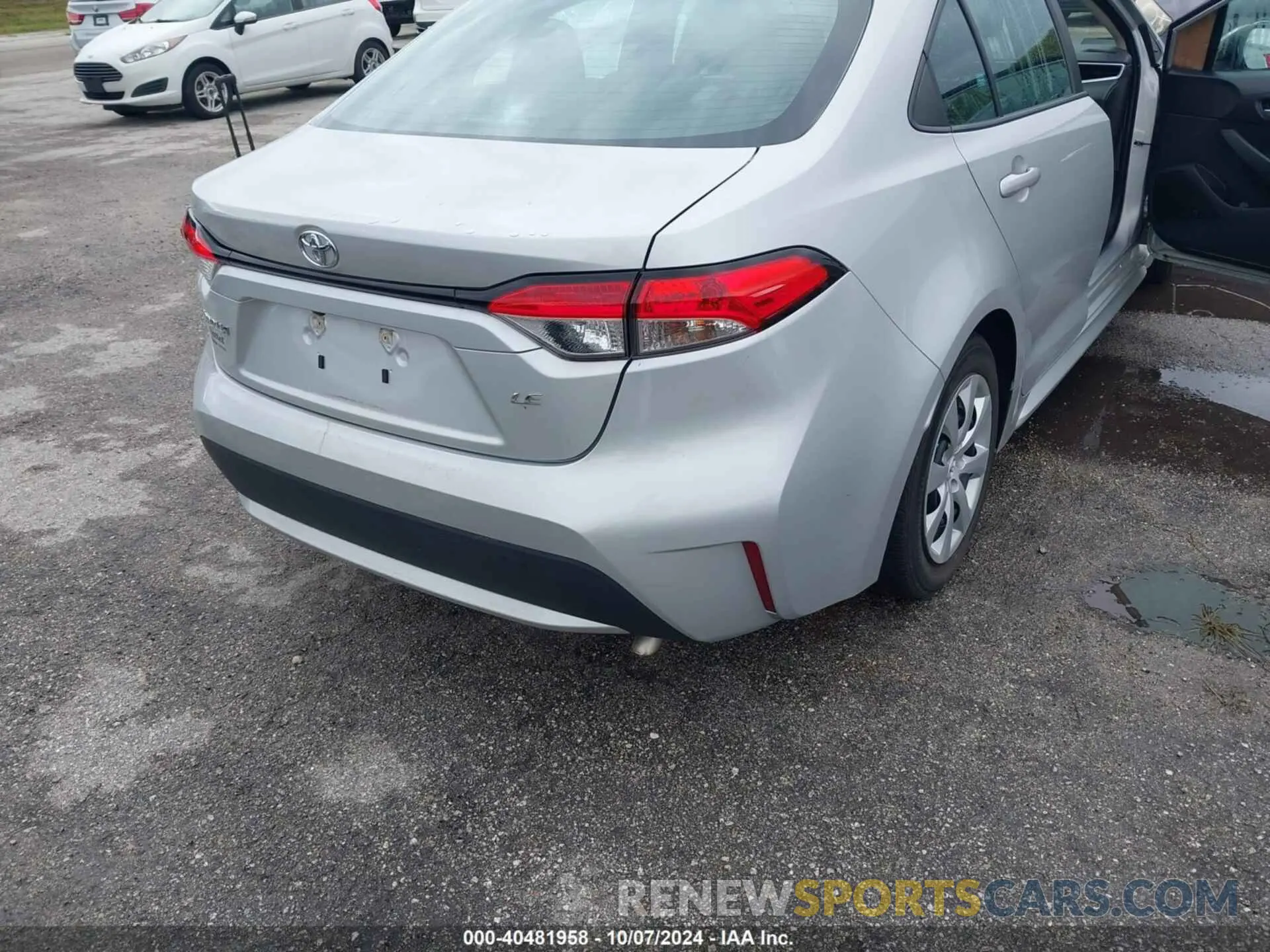 4 fotografías del automóvil dañado 5YFEPMAE1MP256887 TOYOTA COROLLA 2021
