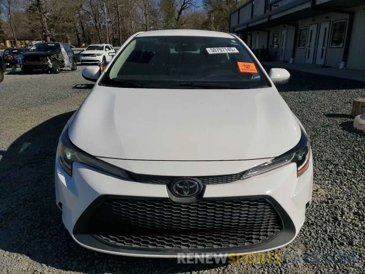 5 fotografías del automóvil dañado 5YFEPMAE1MP261765 TOYOTA COROLLA 2021