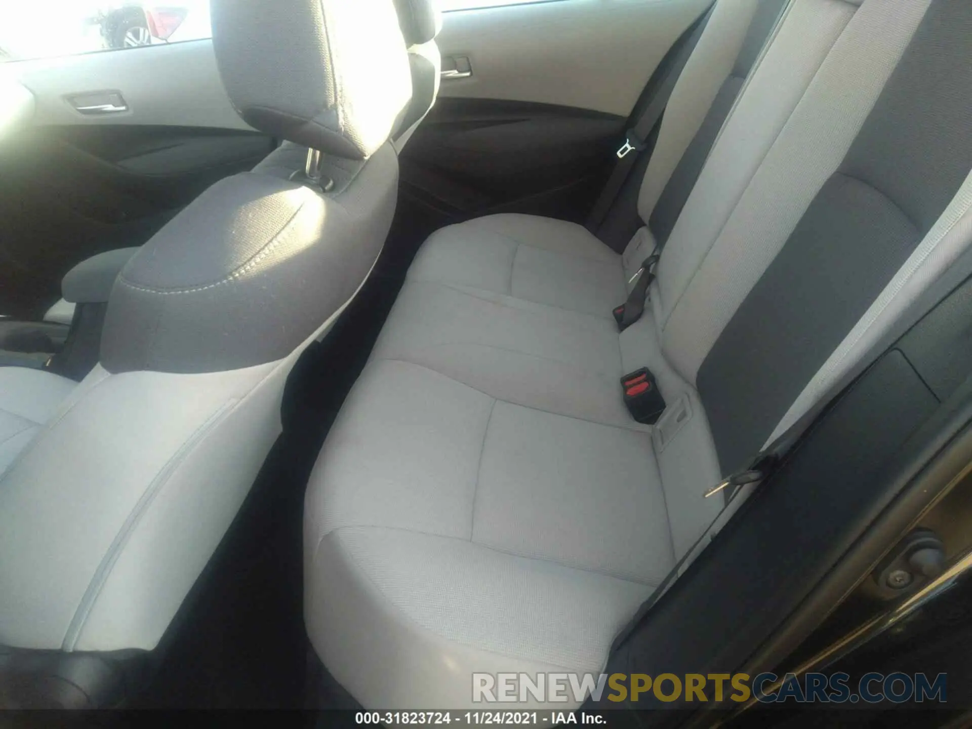 8 fotografías del automóvil dañado 5YFEPMAE1MP267288 TOYOTA COROLLA 2021
