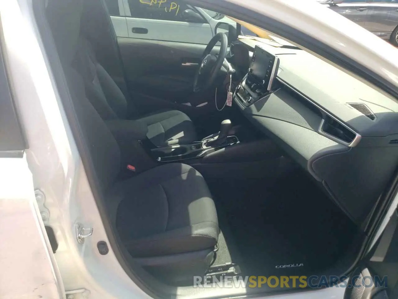 5 fotografías del automóvil dañado 5YFEPMAE1MP269882 TOYOTA COROLLA 2021