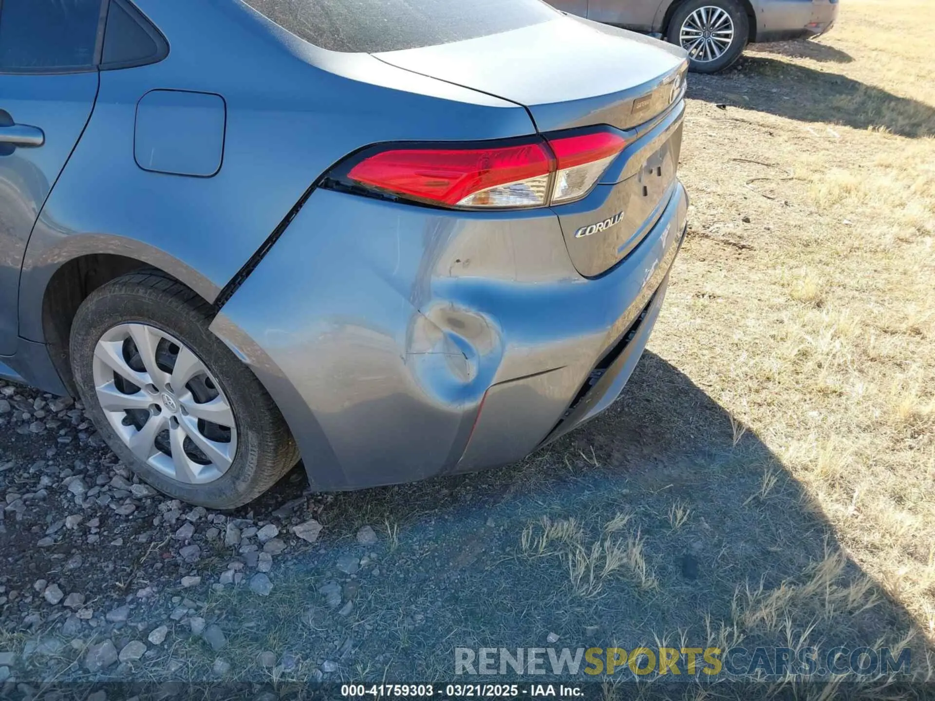 6 fotografías del automóvil dañado 5YFEPMAE2MP153140 TOYOTA COROLLA 2021