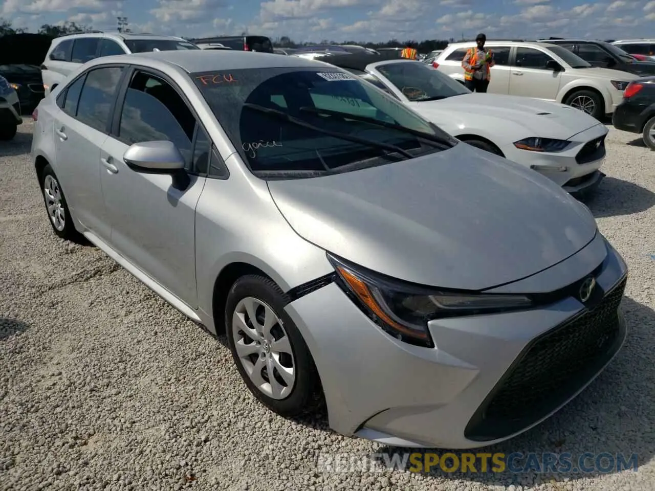 1 fotografías del automóvil dañado 5YFEPMAE2MP158371 TOYOTA COROLLA 2021