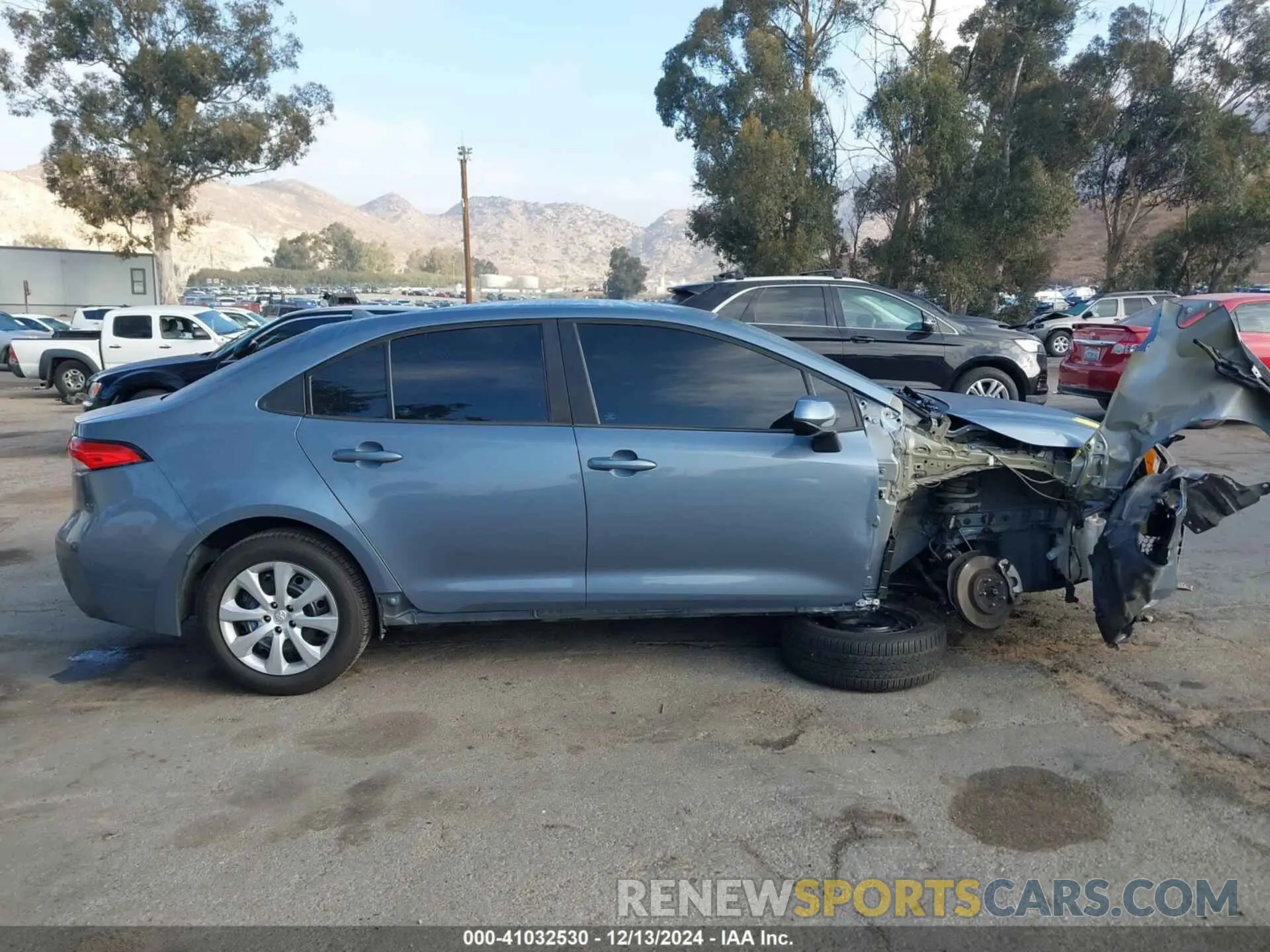 14 fotografías del automóvil dañado 5YFEPMAE2MP158418 TOYOTA COROLLA 2021