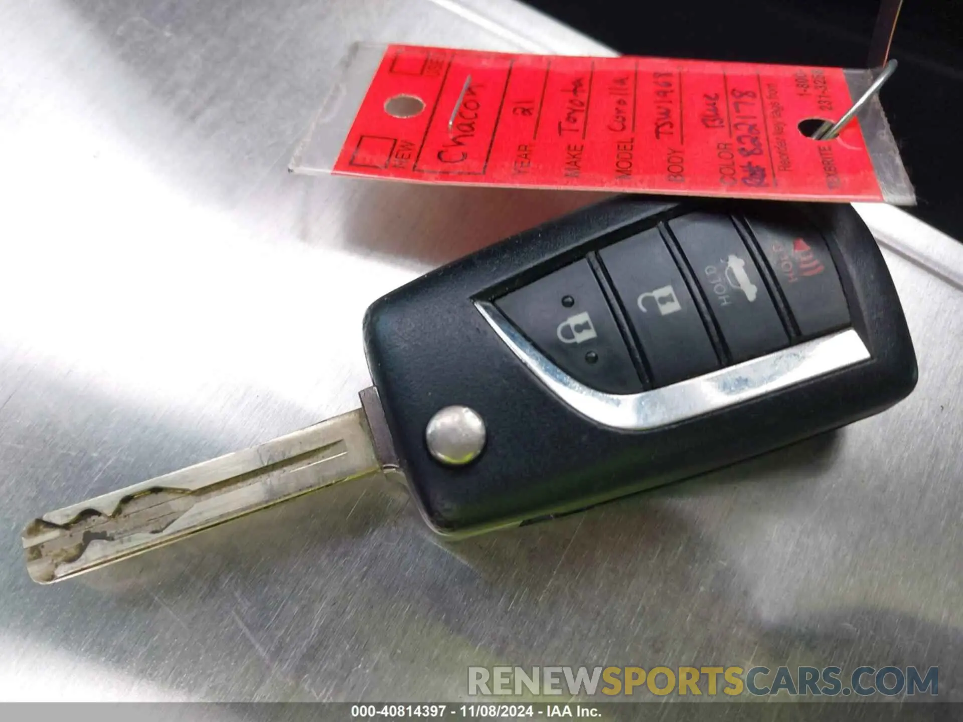 11 fotografías del automóvil dañado 5YFEPMAE2MP166907 TOYOTA COROLLA 2021