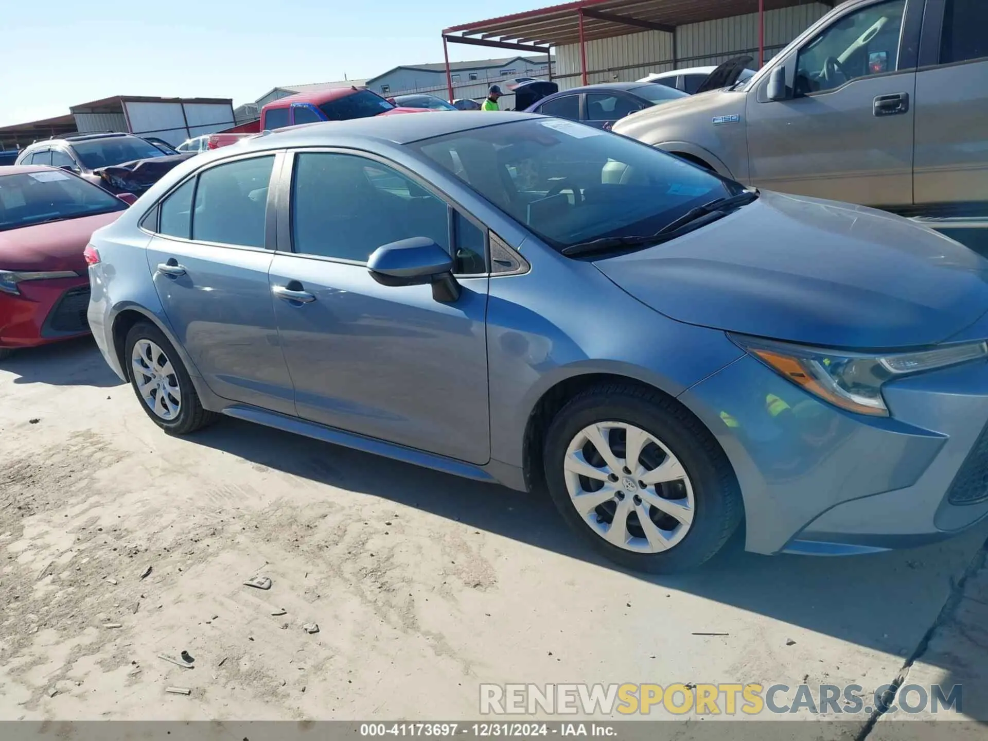 13 fotografías del automóvil dañado 5YFEPMAE2MP168060 TOYOTA COROLLA 2021