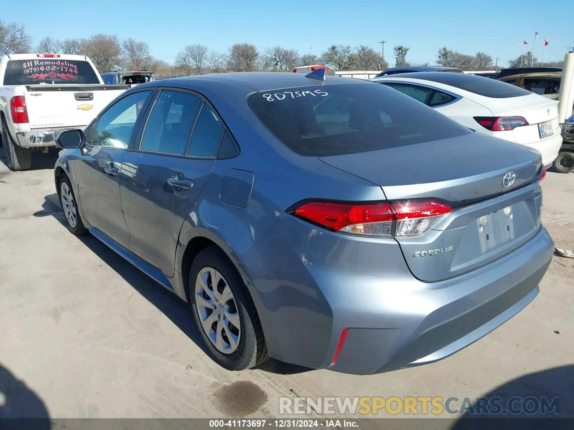 3 fotografías del automóvil dañado 5YFEPMAE2MP168060 TOYOTA COROLLA 2021
