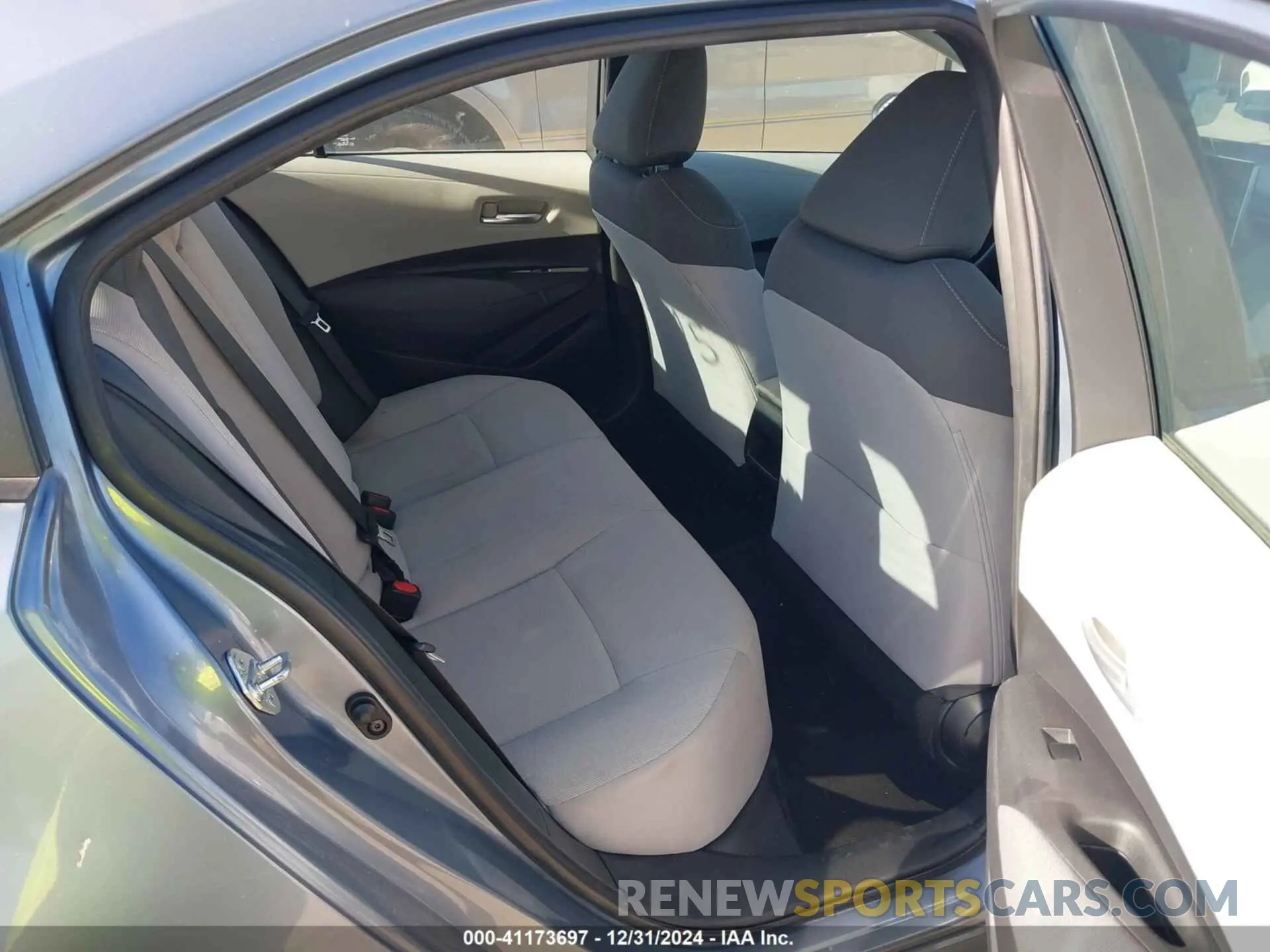 8 fotografías del automóvil dañado 5YFEPMAE2MP168060 TOYOTA COROLLA 2021