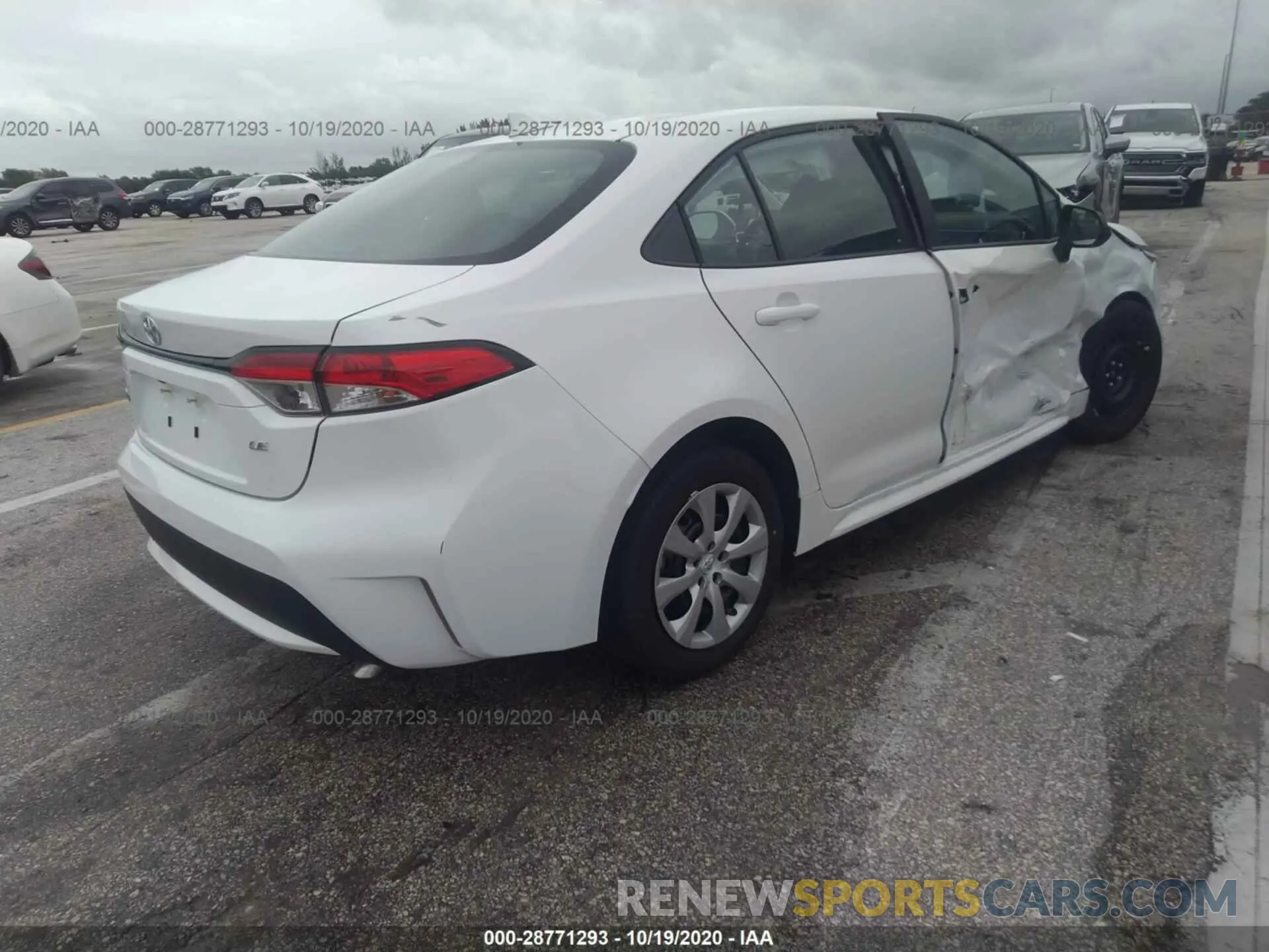 4 fotografías del automóvil dañado 5YFEPMAE2MP168494 TOYOTA COROLLA 2021
