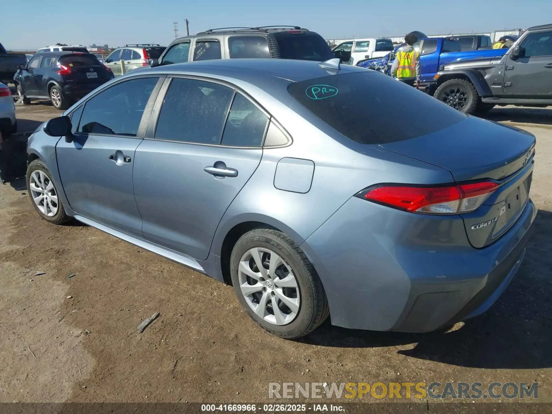 3 fotografías del automóvil dañado 5YFEPMAE2MP174599 TOYOTA COROLLA 2021