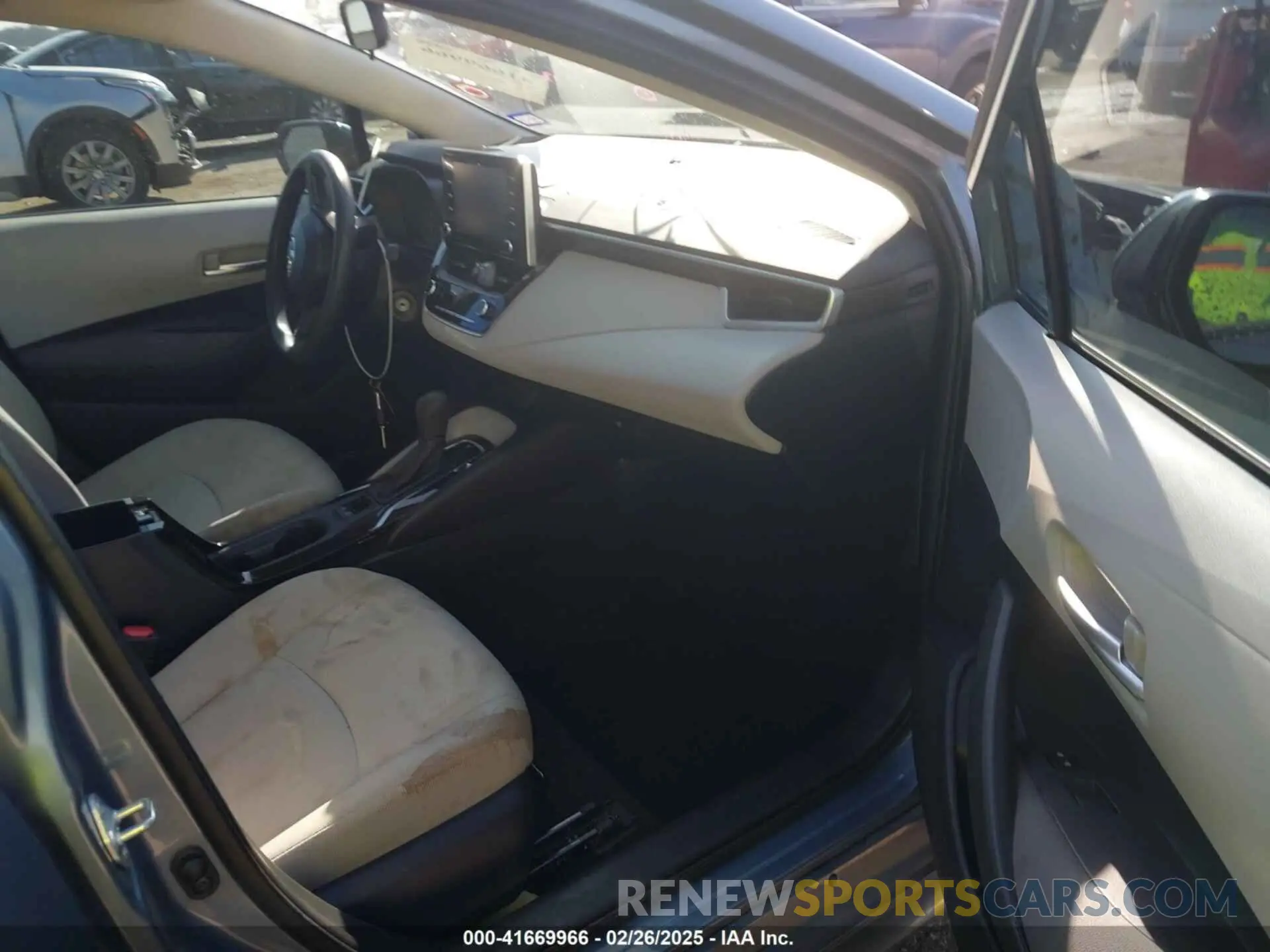 5 fotografías del automóvil dañado 5YFEPMAE2MP174599 TOYOTA COROLLA 2021
