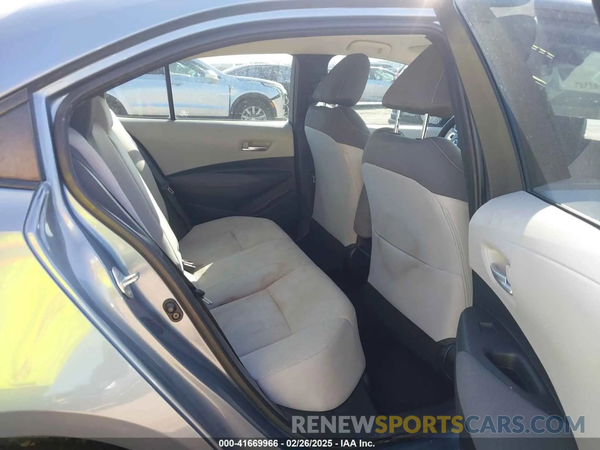 8 fotografías del automóvil dañado 5YFEPMAE2MP174599 TOYOTA COROLLA 2021