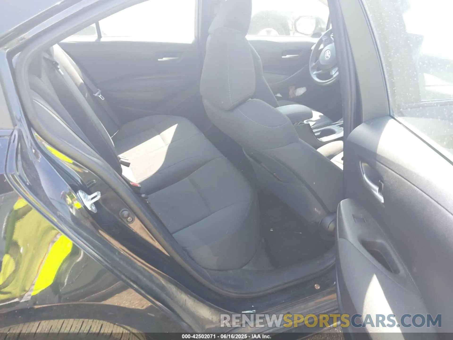 8 fotografías del automóvil dañado 5YFEPMAE2MP174649 TOYOTA COROLLA 2021