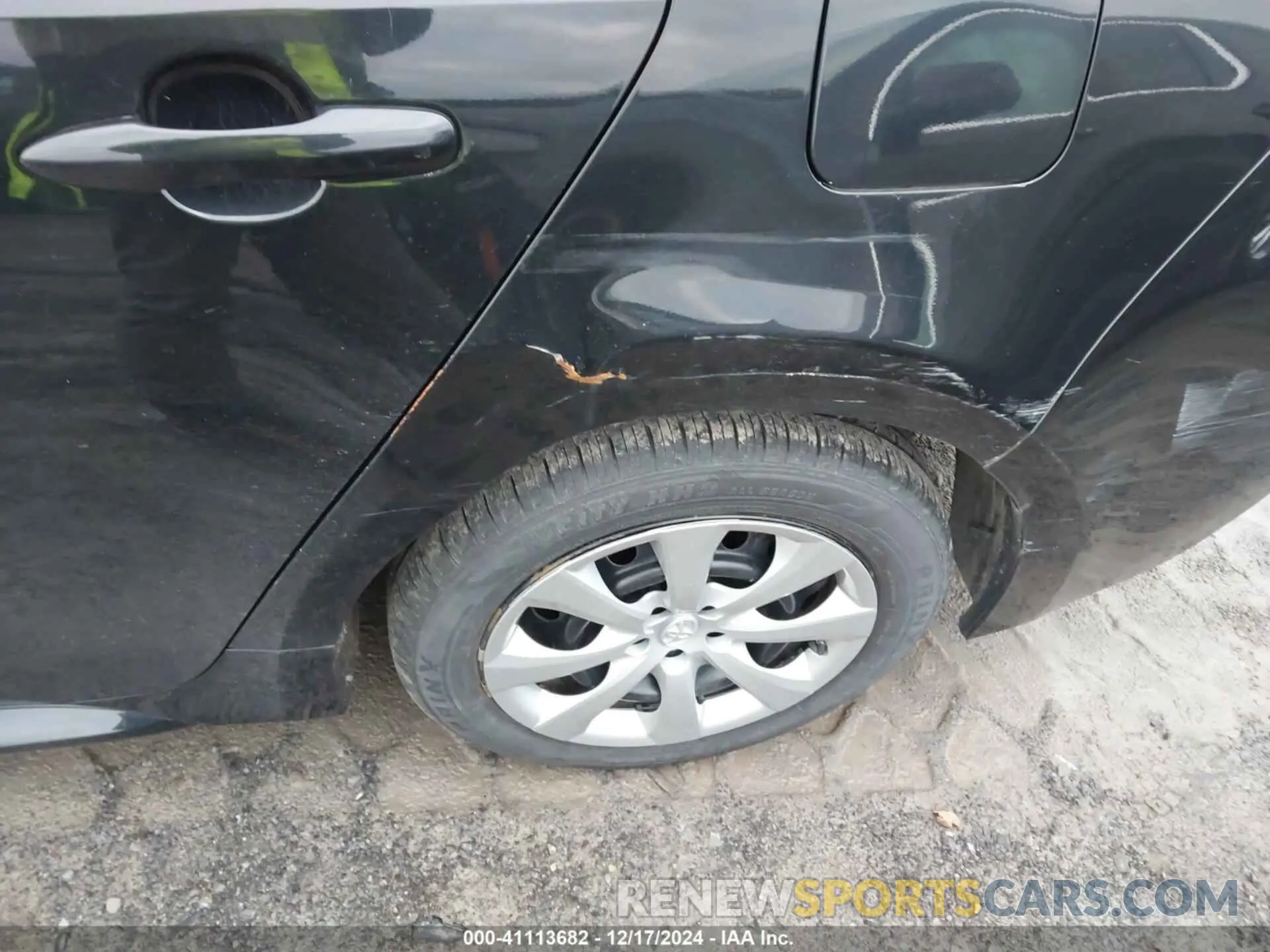 12 fotografías del automóvil dañado 5YFEPMAE2MP175512 TOYOTA COROLLA 2021