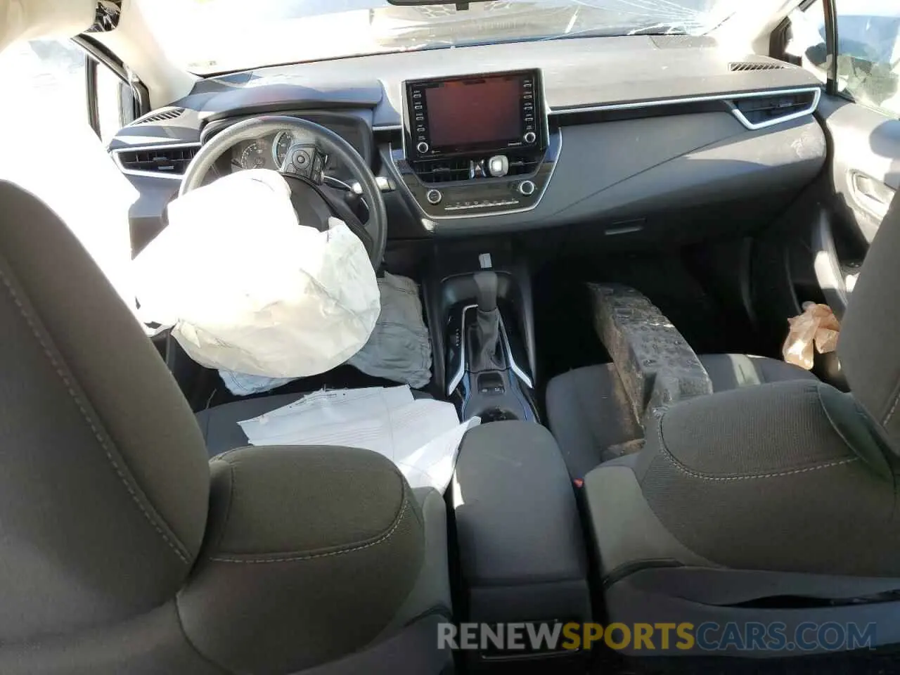 8 fotografías del automóvil dañado 5YFEPMAE2MP180872 TOYOTA COROLLA 2021