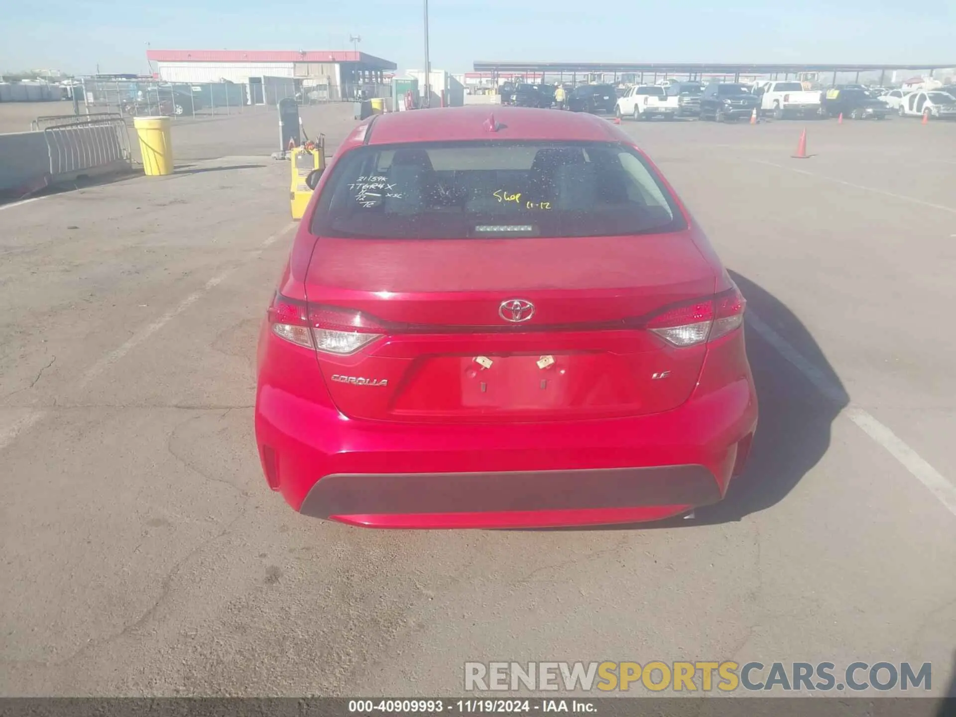 16 fotografías del automóvil dañado 5YFEPMAE2MP185019 TOYOTA COROLLA 2021