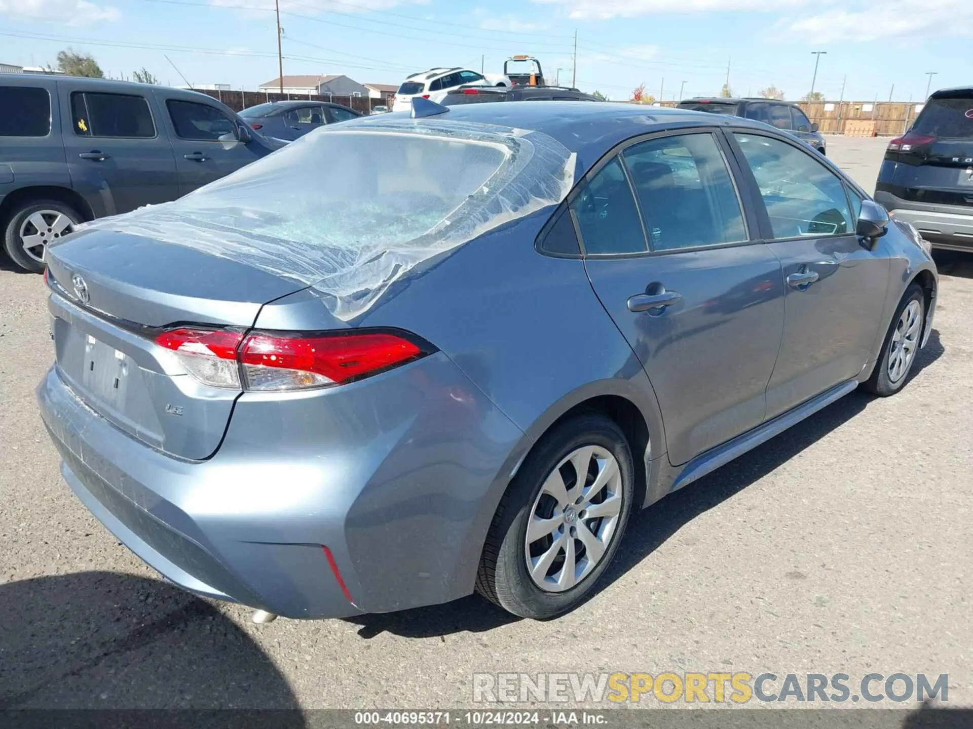 4 fotografías del automóvil dañado 5YFEPMAE2MP186283 TOYOTA COROLLA 2021
