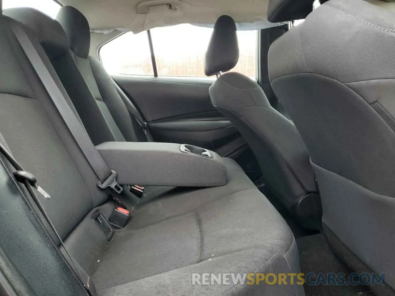 10 fotografías del automóvil dañado 5YFEPMAE2MP187014 TOYOTA COROLLA 2021