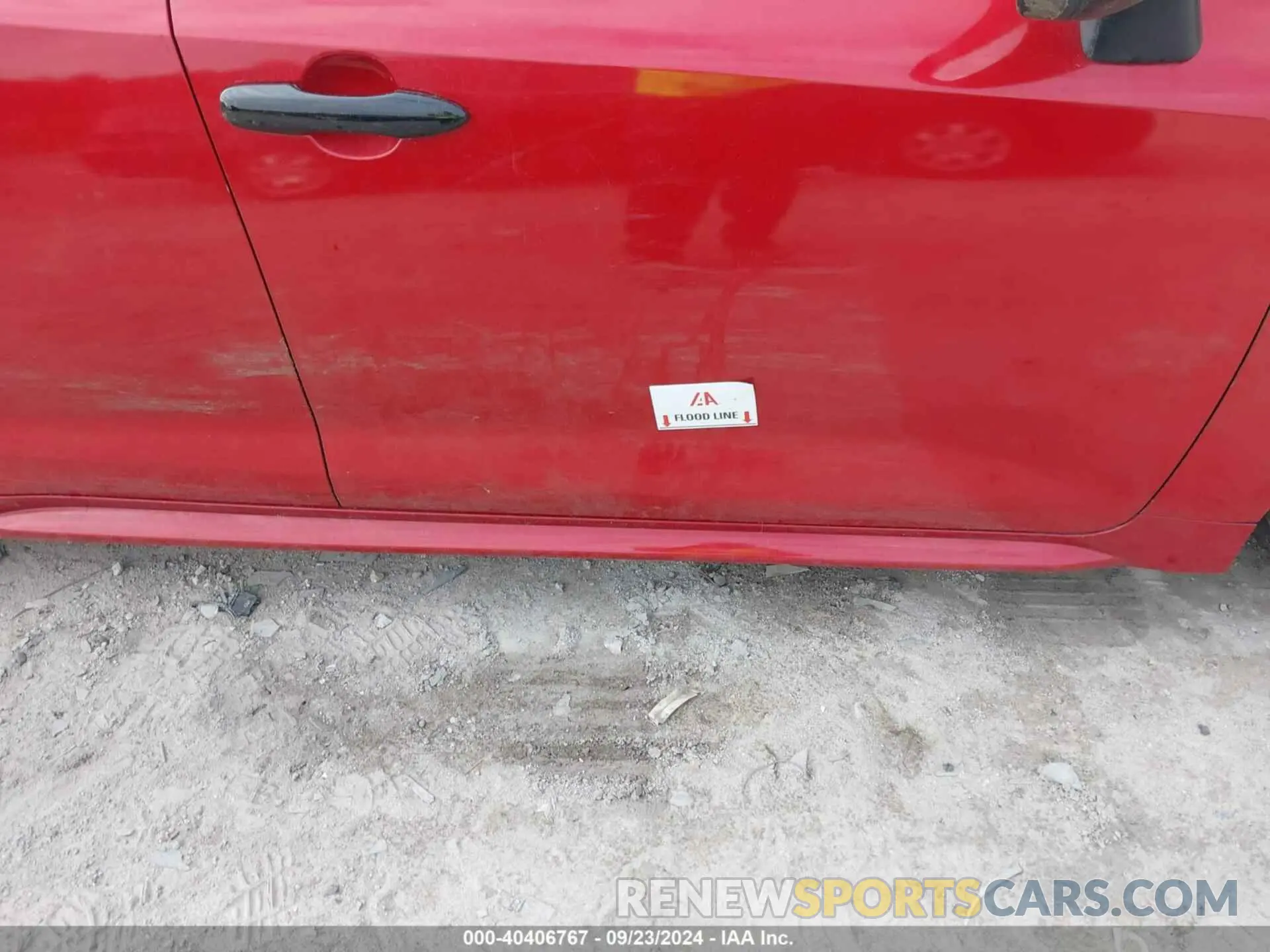 14 fotografías del automóvil dañado 5YFEPMAE2MP188485 TOYOTA COROLLA 2021