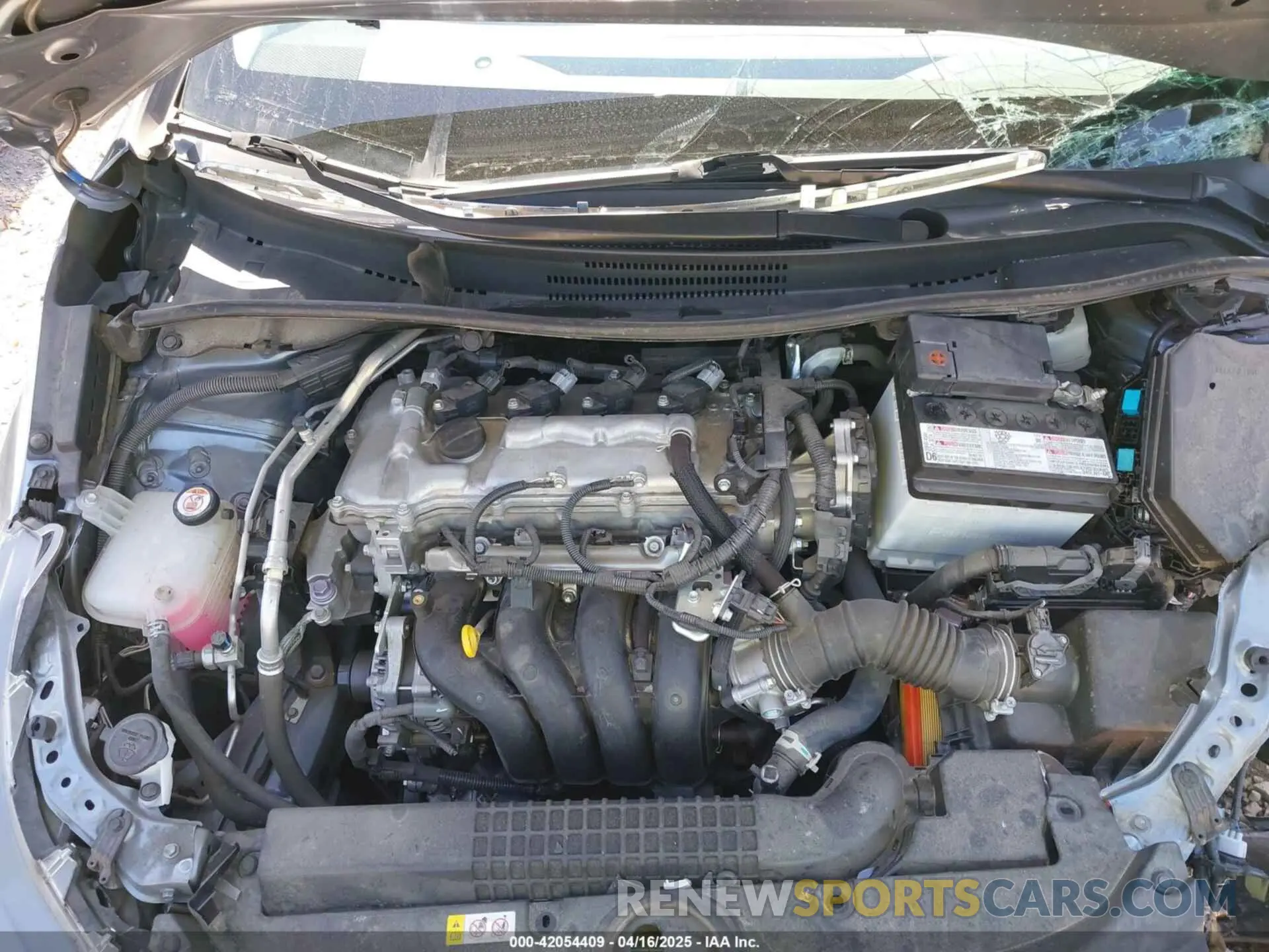10 fotografías del automóvil dañado 5YFEPMAE2MP199812 TOYOTA COROLLA 2021