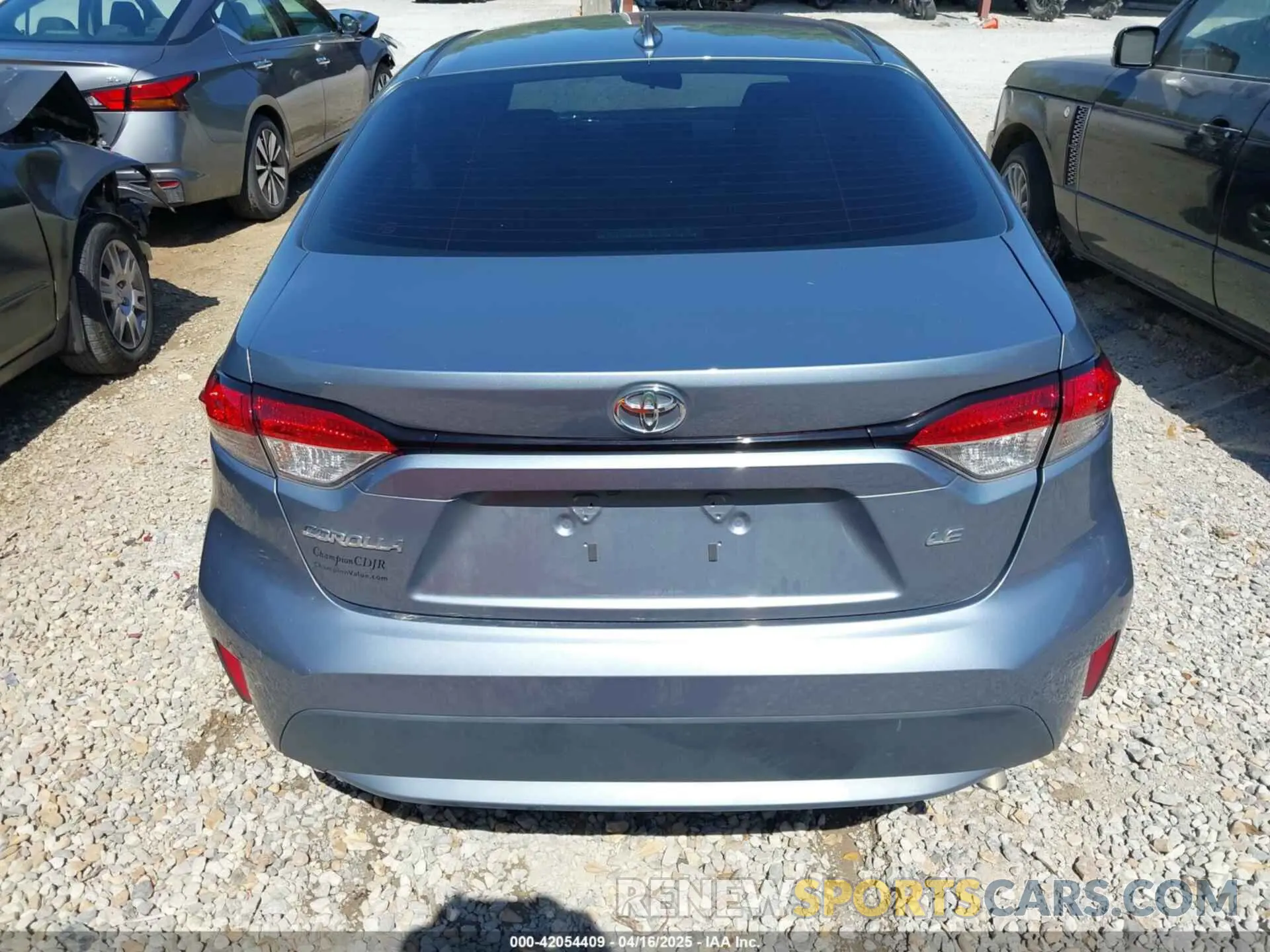 15 fotografías del automóvil dañado 5YFEPMAE2MP199812 TOYOTA COROLLA 2021