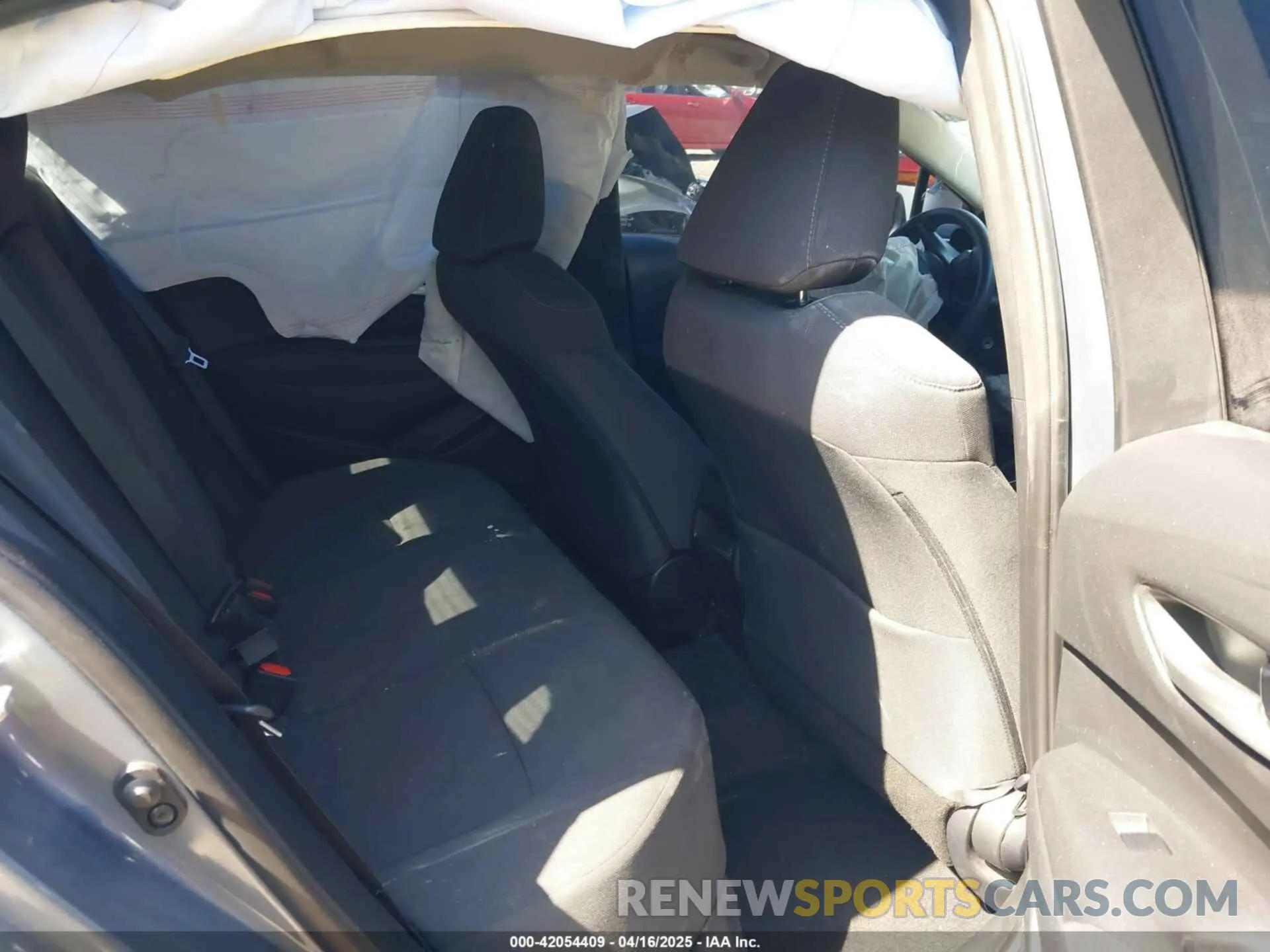 8 fotografías del automóvil dañado 5YFEPMAE2MP199812 TOYOTA COROLLA 2021