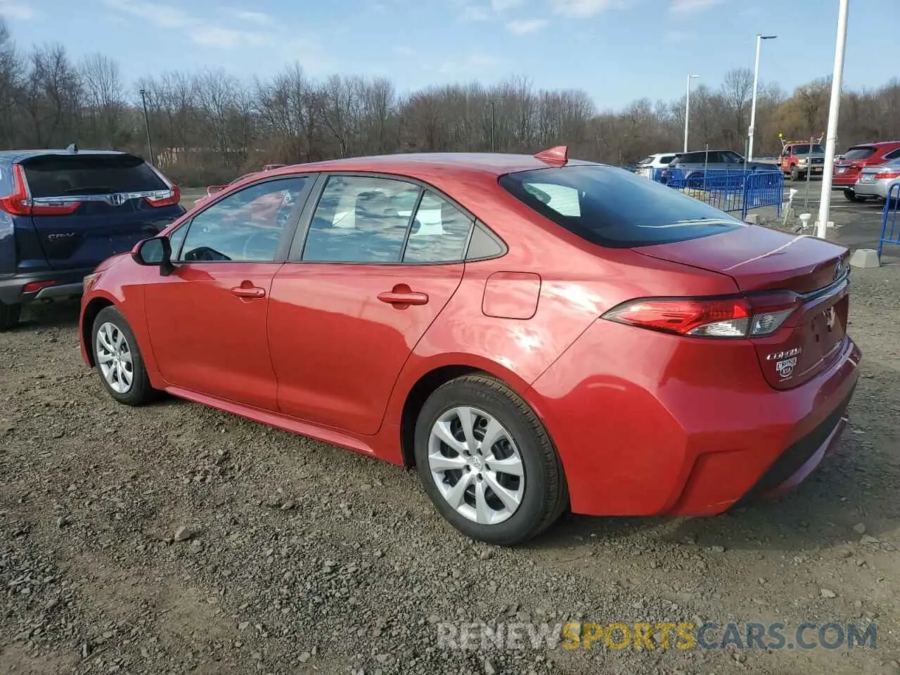 2 fotografías del automóvil dañado 5YFEPMAE2MP203146 TOYOTA COROLLA 2021