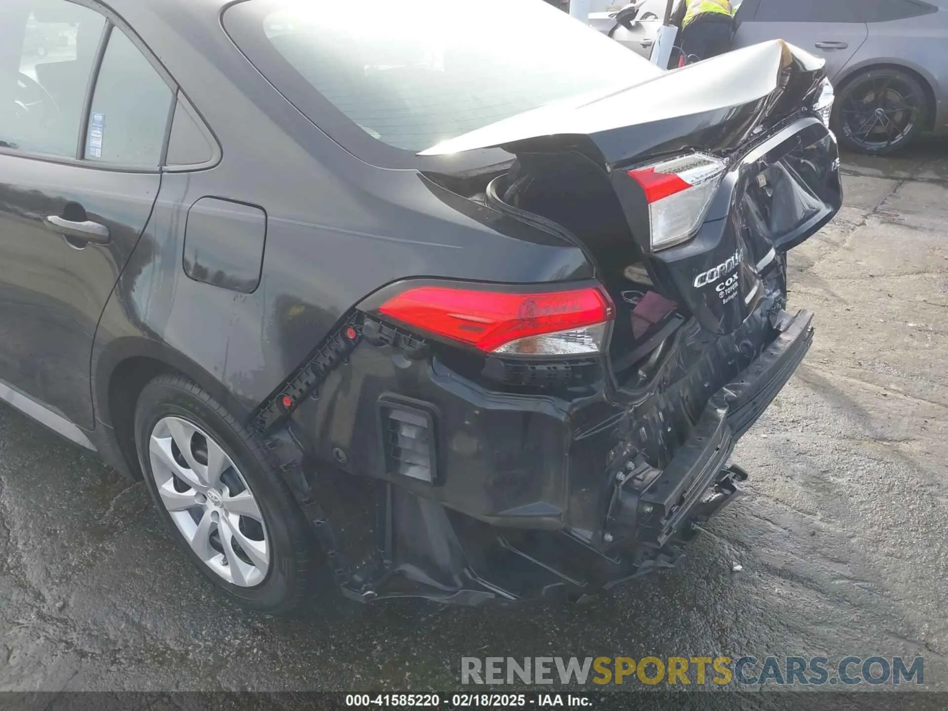 17 fotografías del automóvil dañado 5YFEPMAE2MP204667 TOYOTA COROLLA 2021