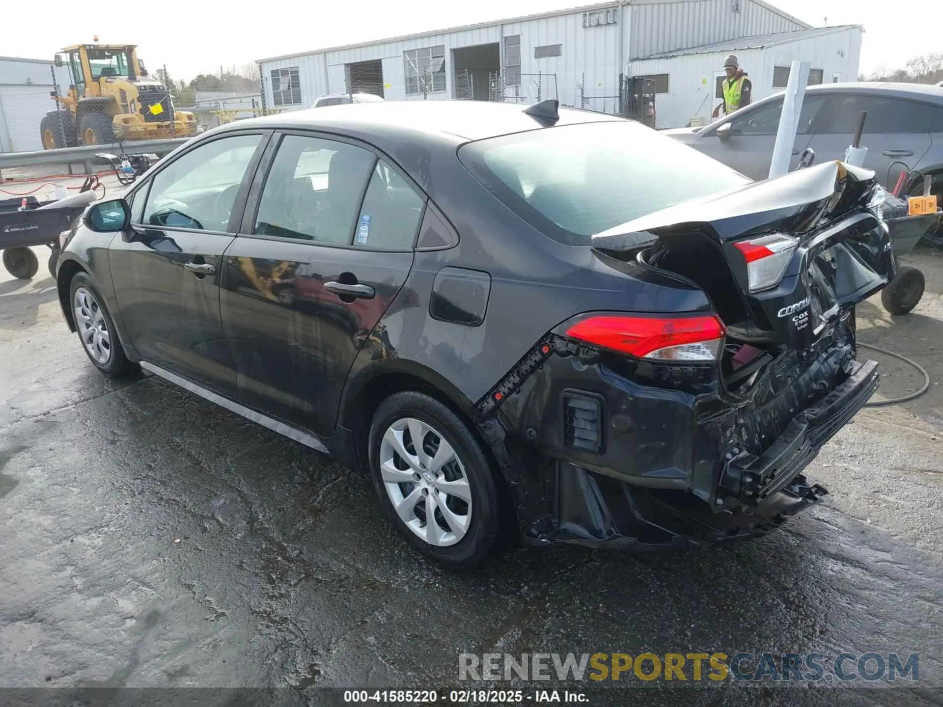 3 fotografías del automóvil dañado 5YFEPMAE2MP204667 TOYOTA COROLLA 2021
