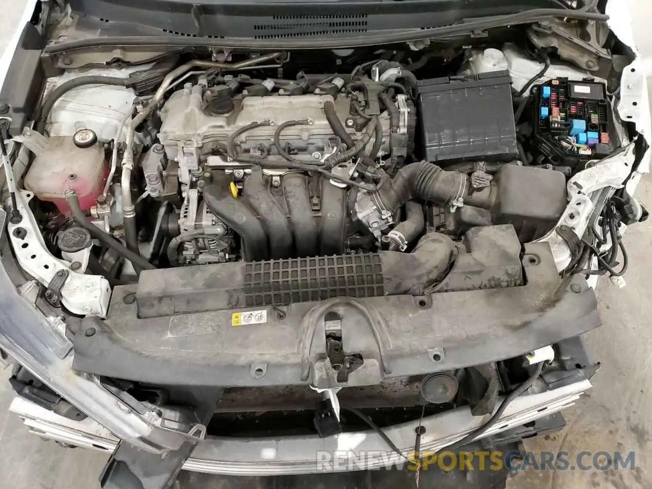 11 fotografías del automóvil dañado 5YFEPMAE2MP204863 TOYOTA COROLLA 2021