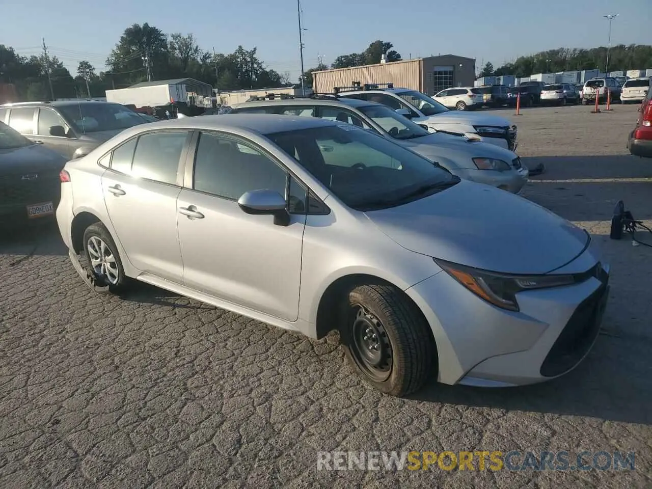 4 fotografías del automóvil dañado 5YFEPMAE2MP209075 TOYOTA COROLLA 2021