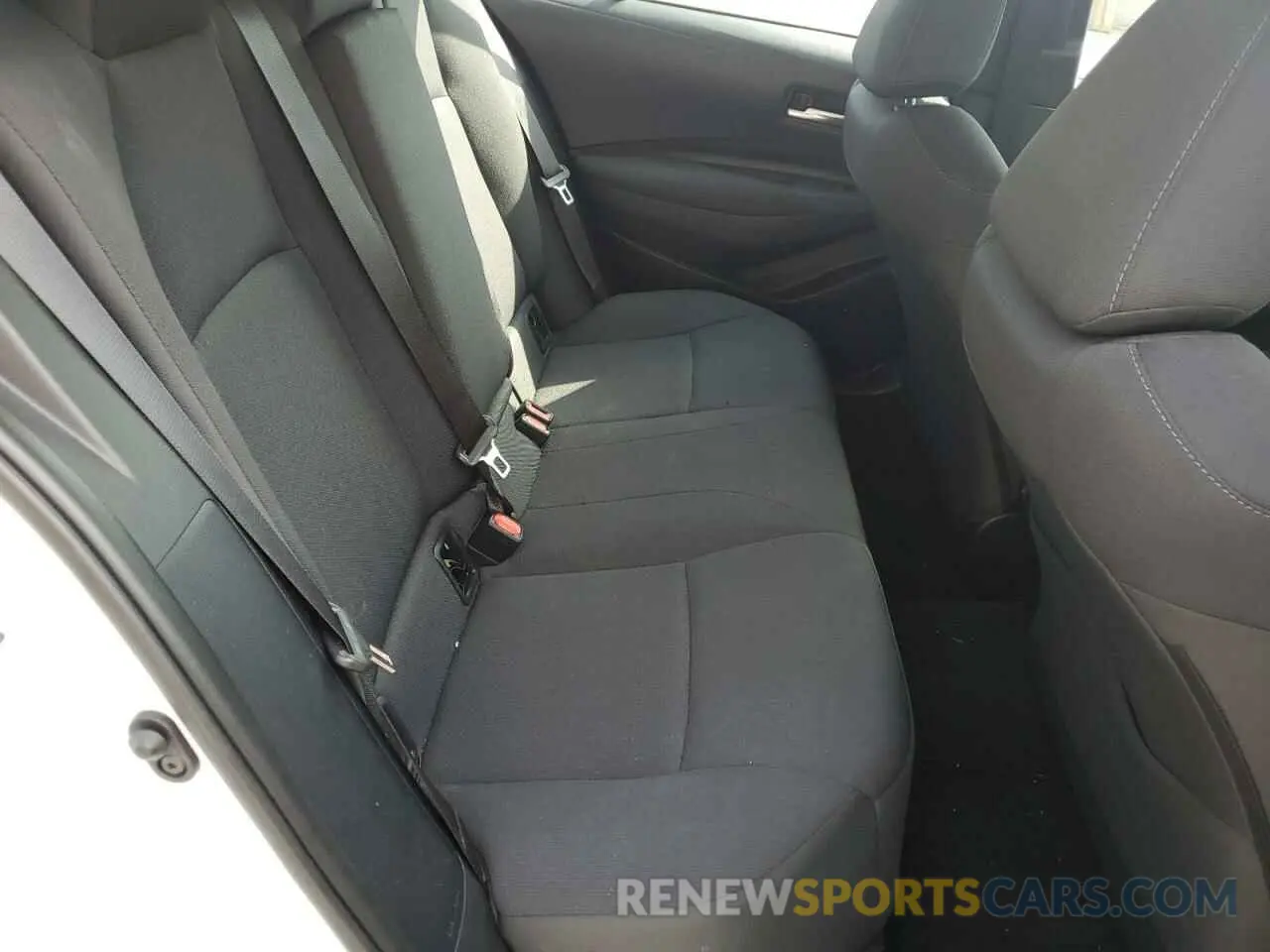 6 fotografías del automóvil dañado 5YFEPMAE2MP220710 TOYOTA COROLLA 2021