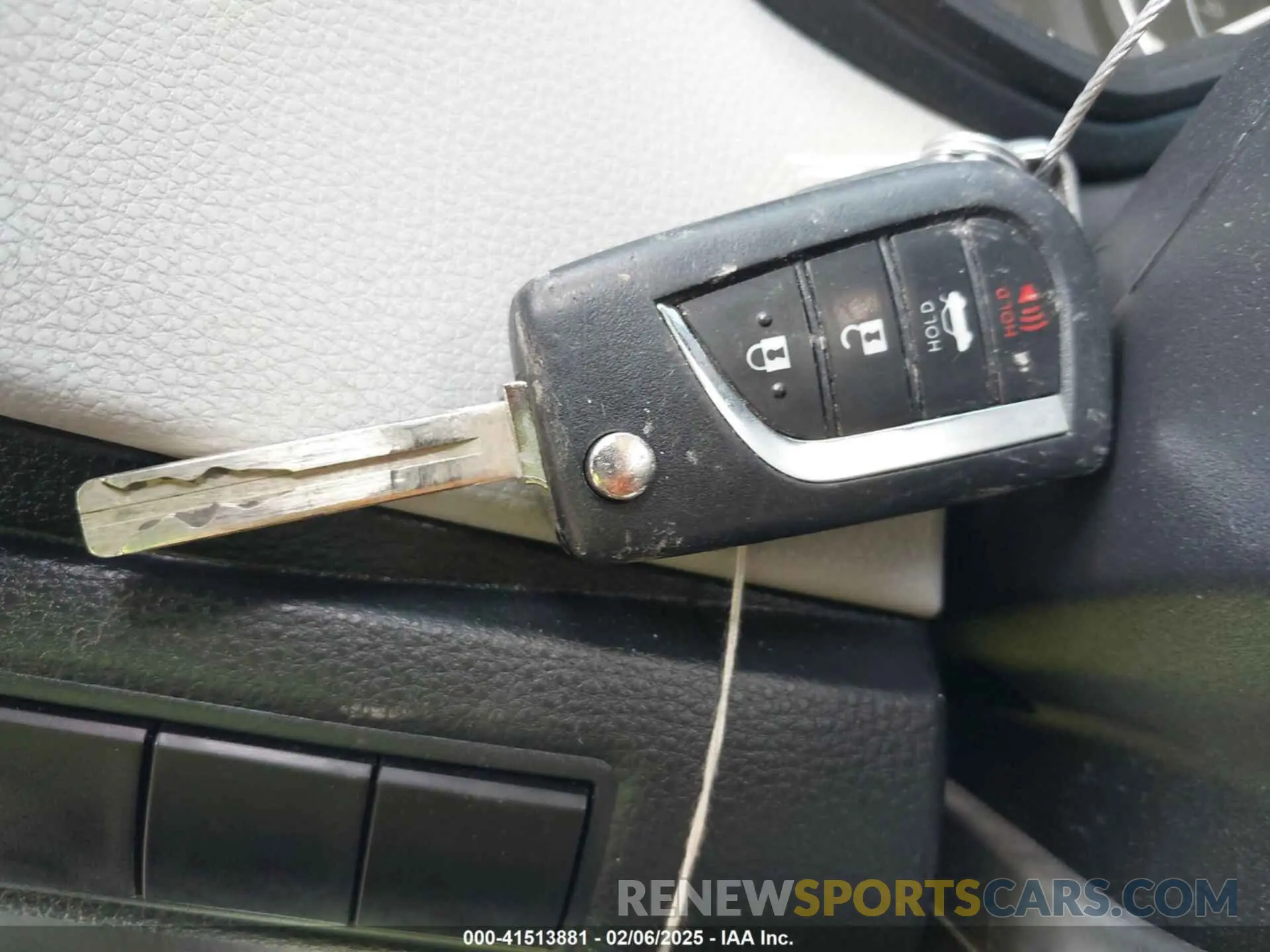 10 fotografías del automóvil dañado 5YFEPMAE2MP230007 TOYOTA COROLLA 2021