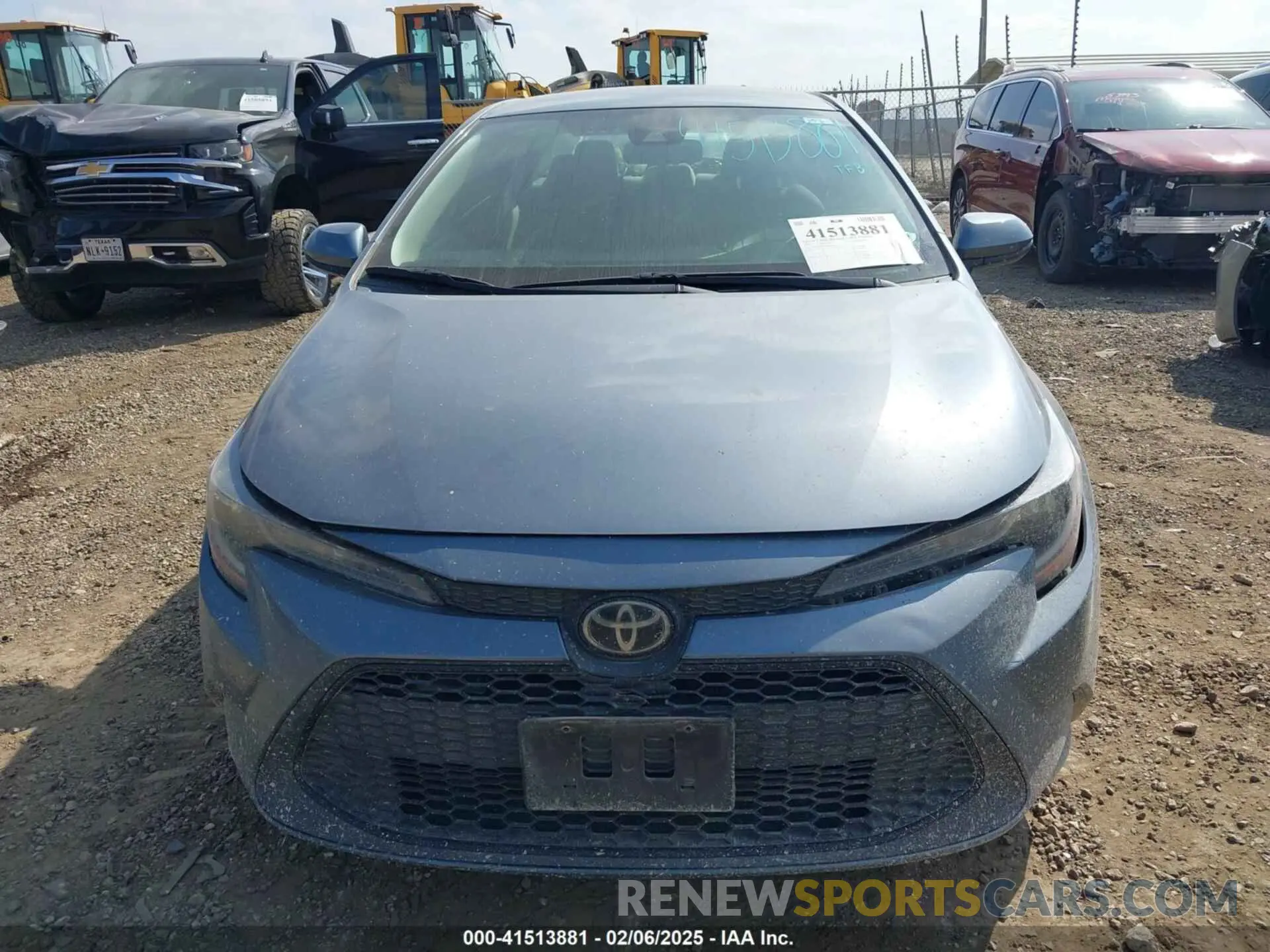 12 fotografías del automóvil dañado 5YFEPMAE2MP230007 TOYOTA COROLLA 2021