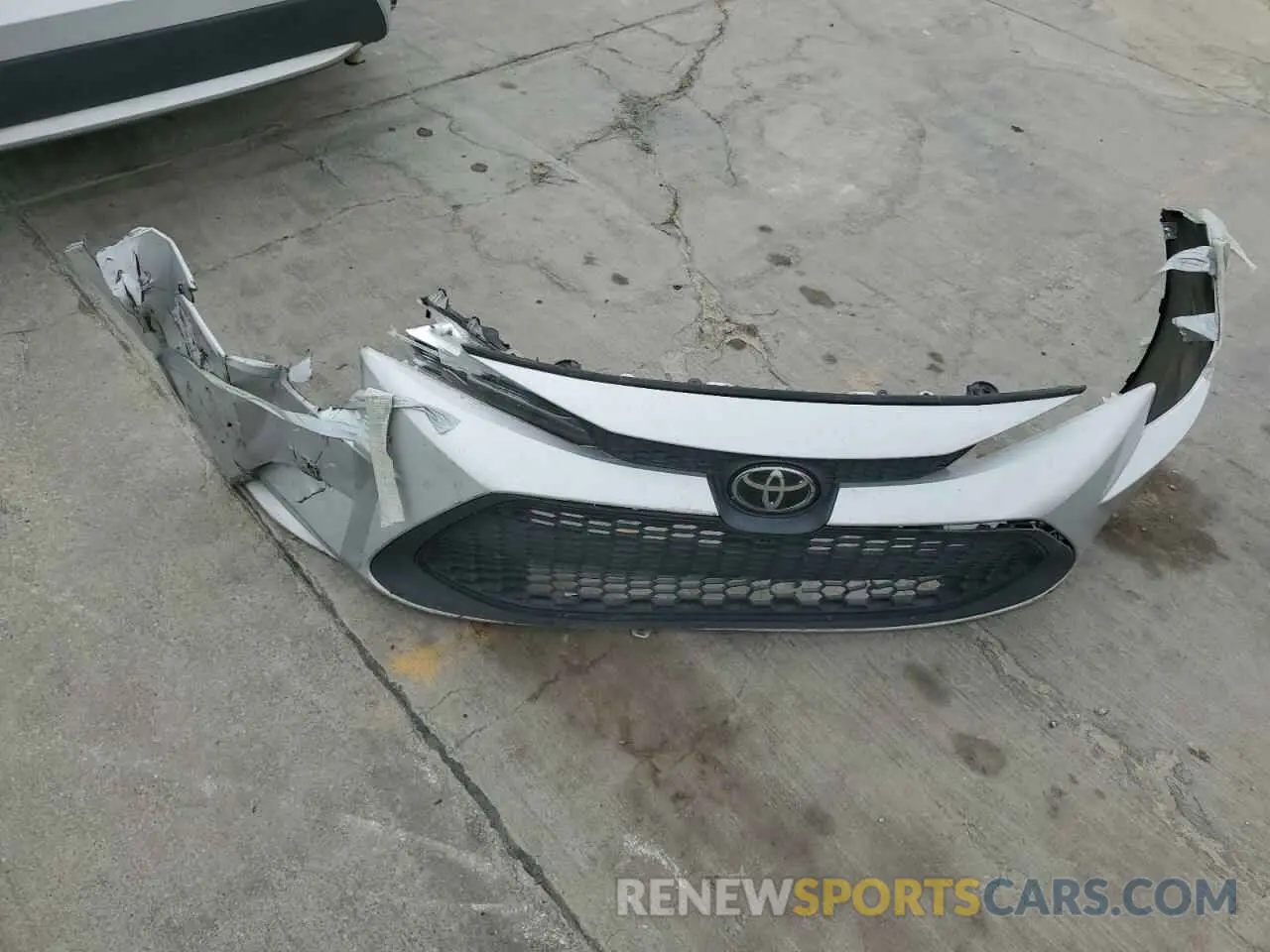 12 fotografías del automóvil dañado 5YFEPMAE2MP234882 TOYOTA COROLLA 2021