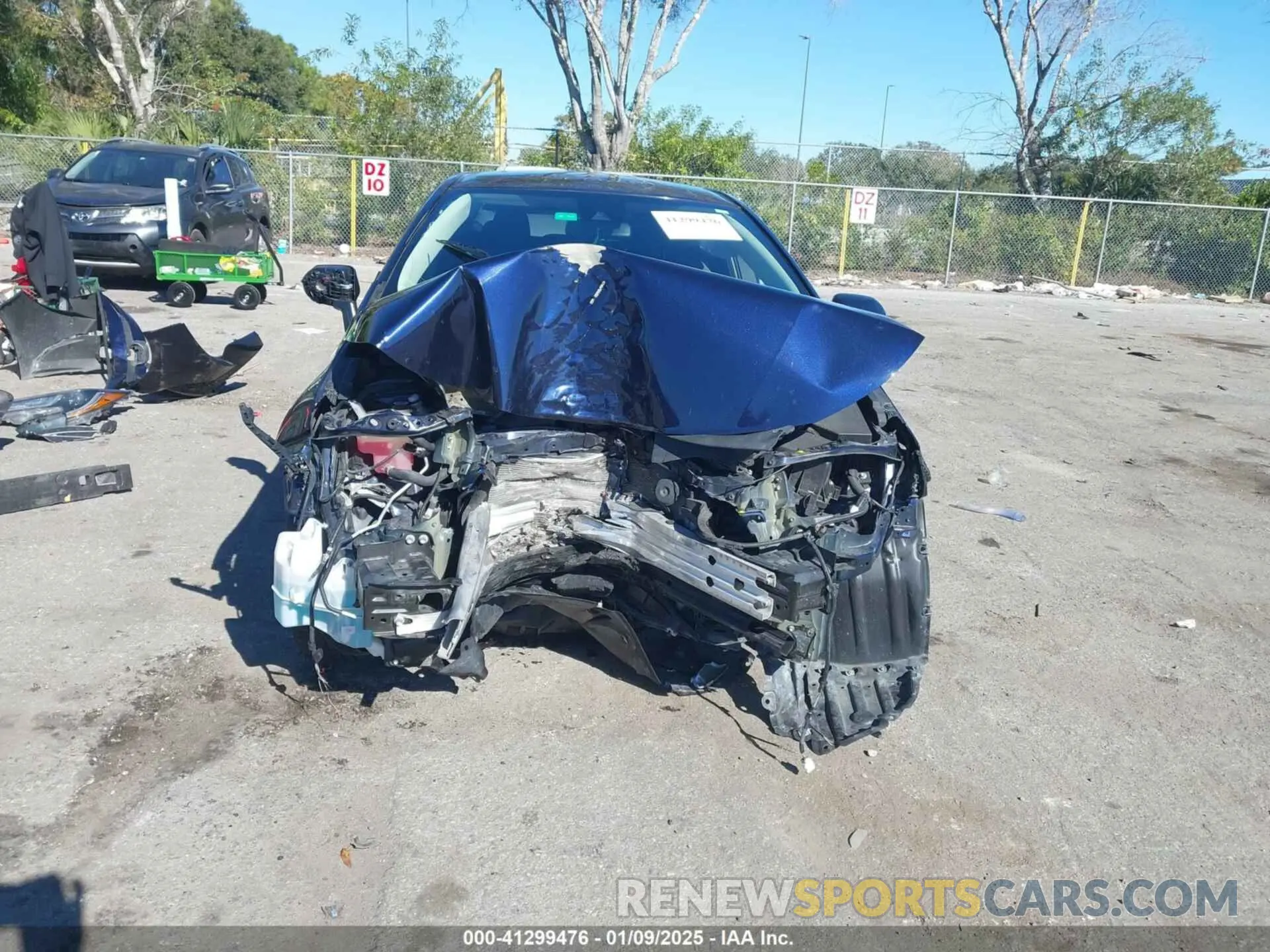 13 fotografías del automóvil dañado 5YFEPMAE2MP235885 TOYOTA COROLLA 2021