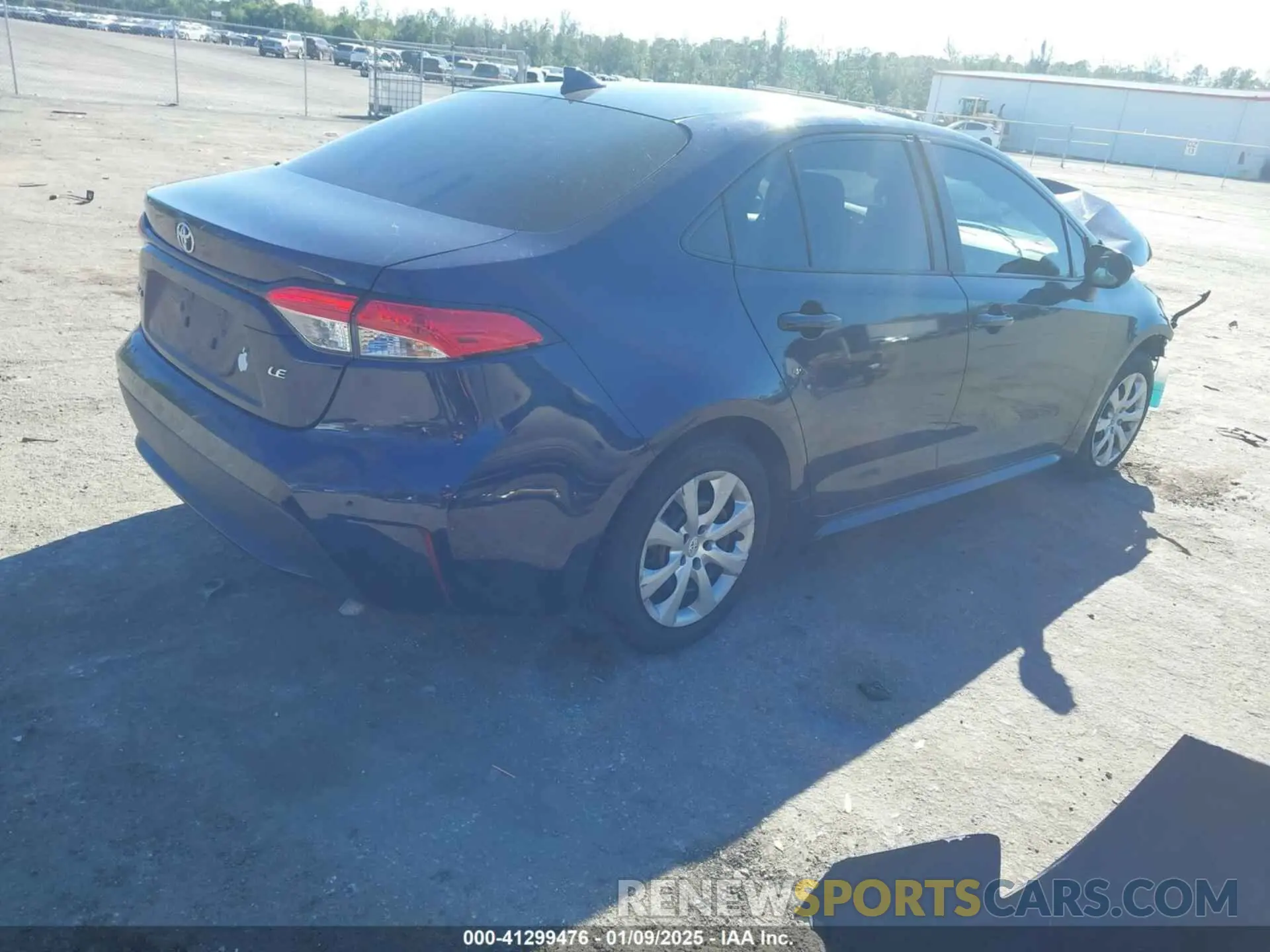 4 fotografías del automóvil dañado 5YFEPMAE2MP235885 TOYOTA COROLLA 2021